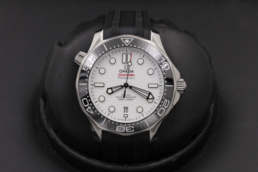 Omega Seamaster 300m 21032422004001