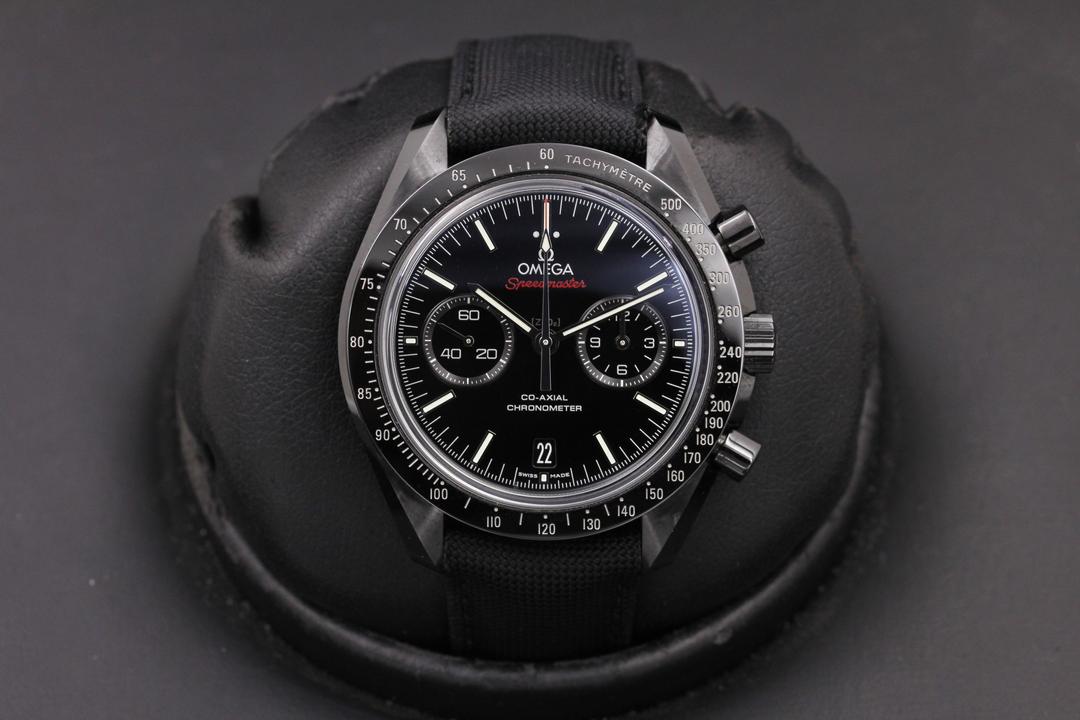 Omega Speedmaster "Dark Side Of The Moon" 311.92.44.51.01.003
