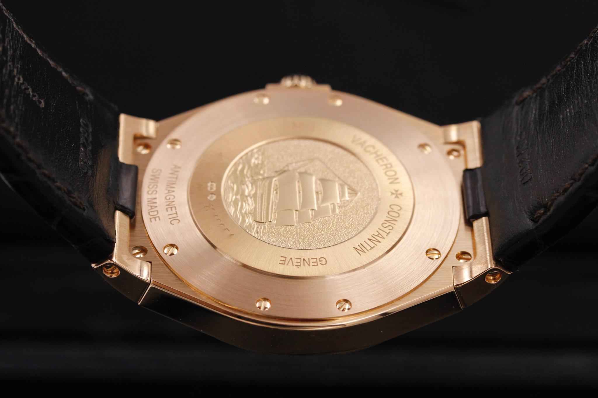 Watch Image 7