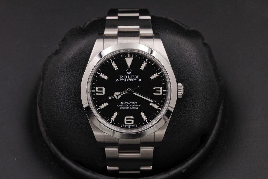 Rolex Explorer I 214270