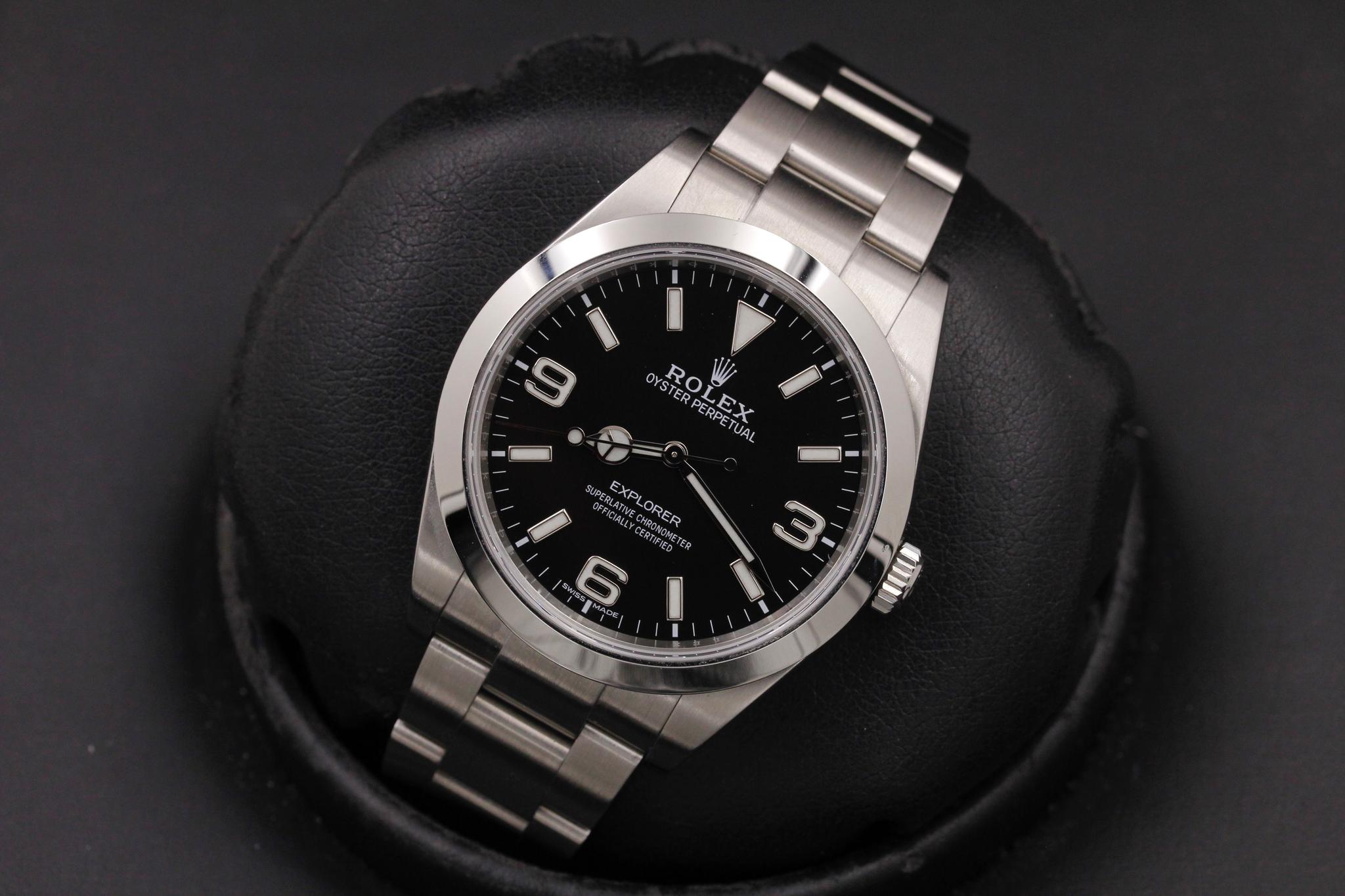 Watch Image 9