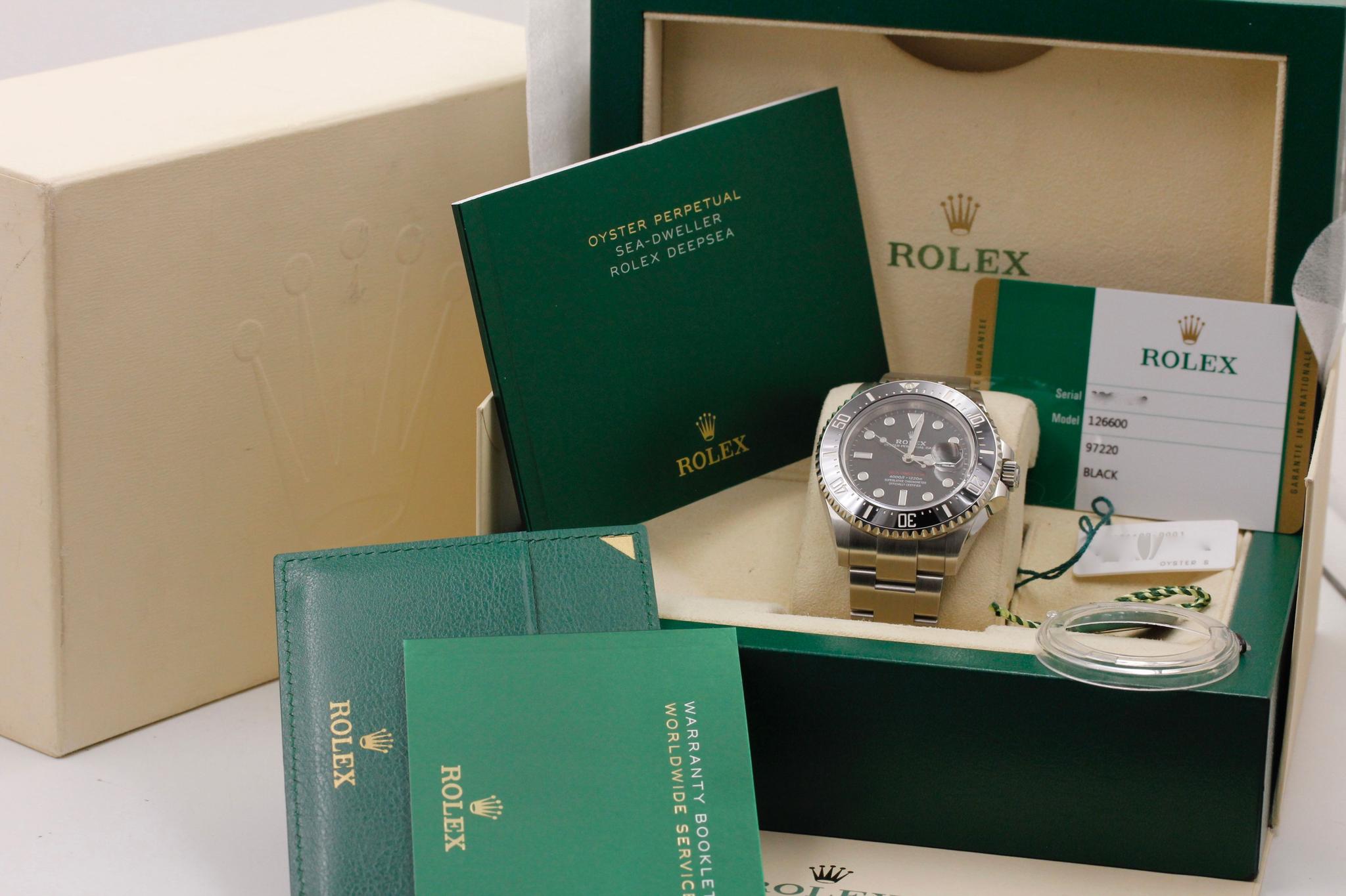 Watch Image 11