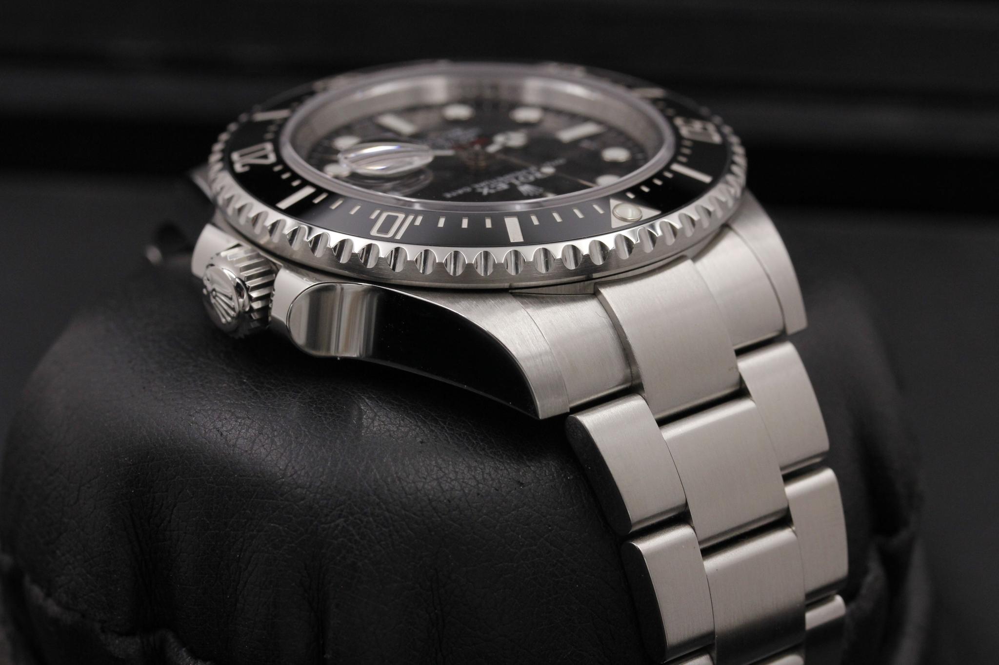 Watch Image 4