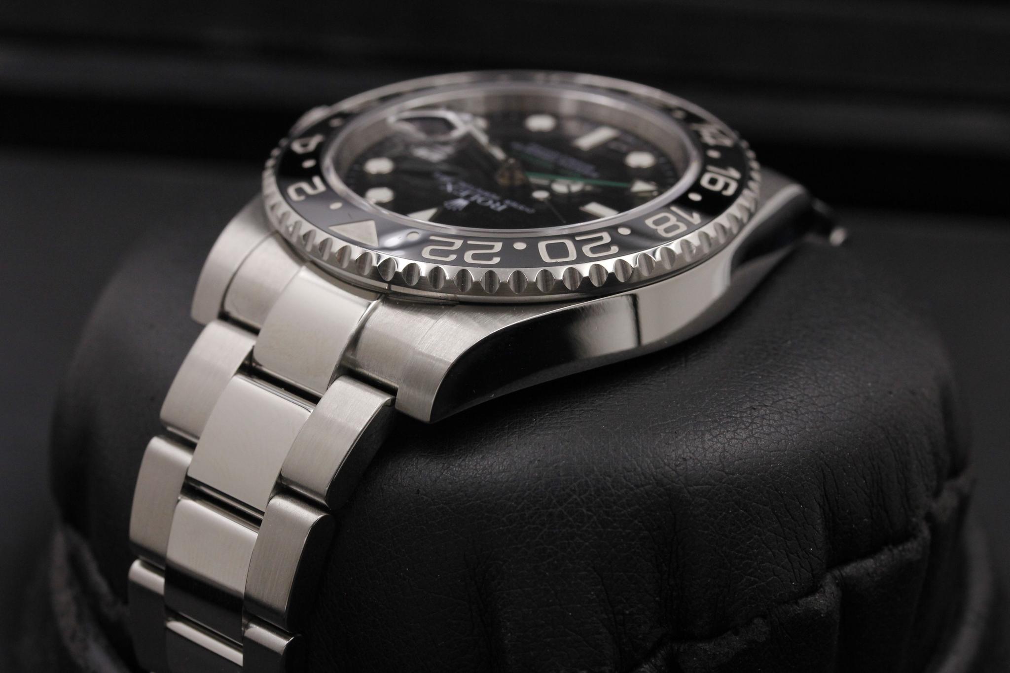 Watch Image 5