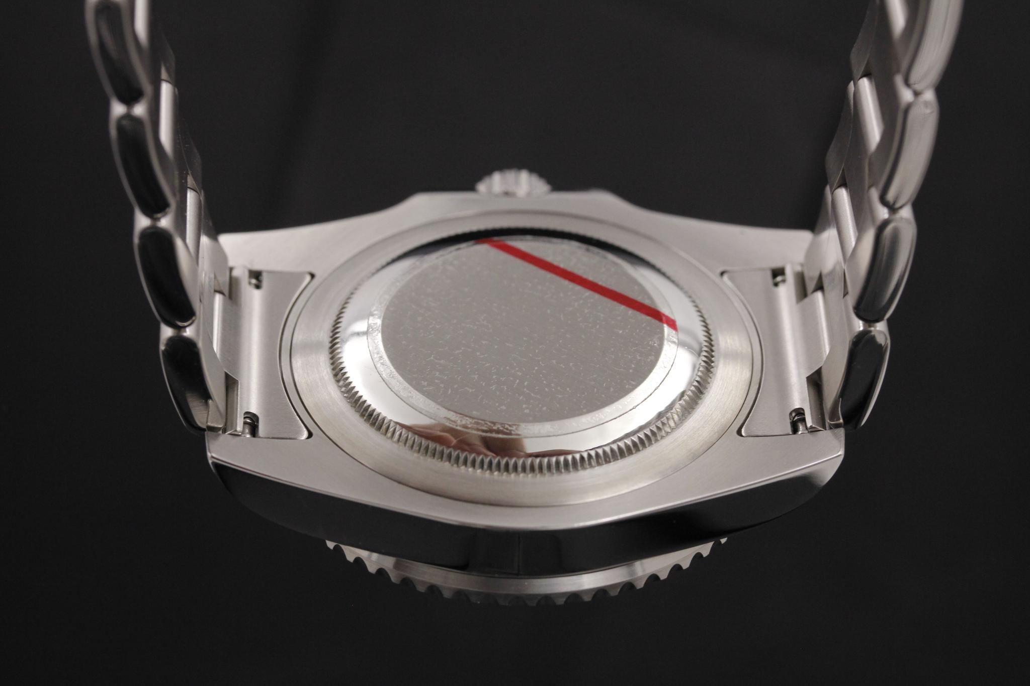 Watch Image 7