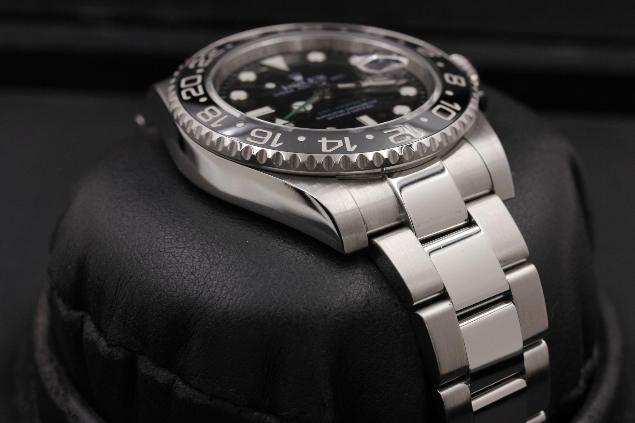Watch Image 6