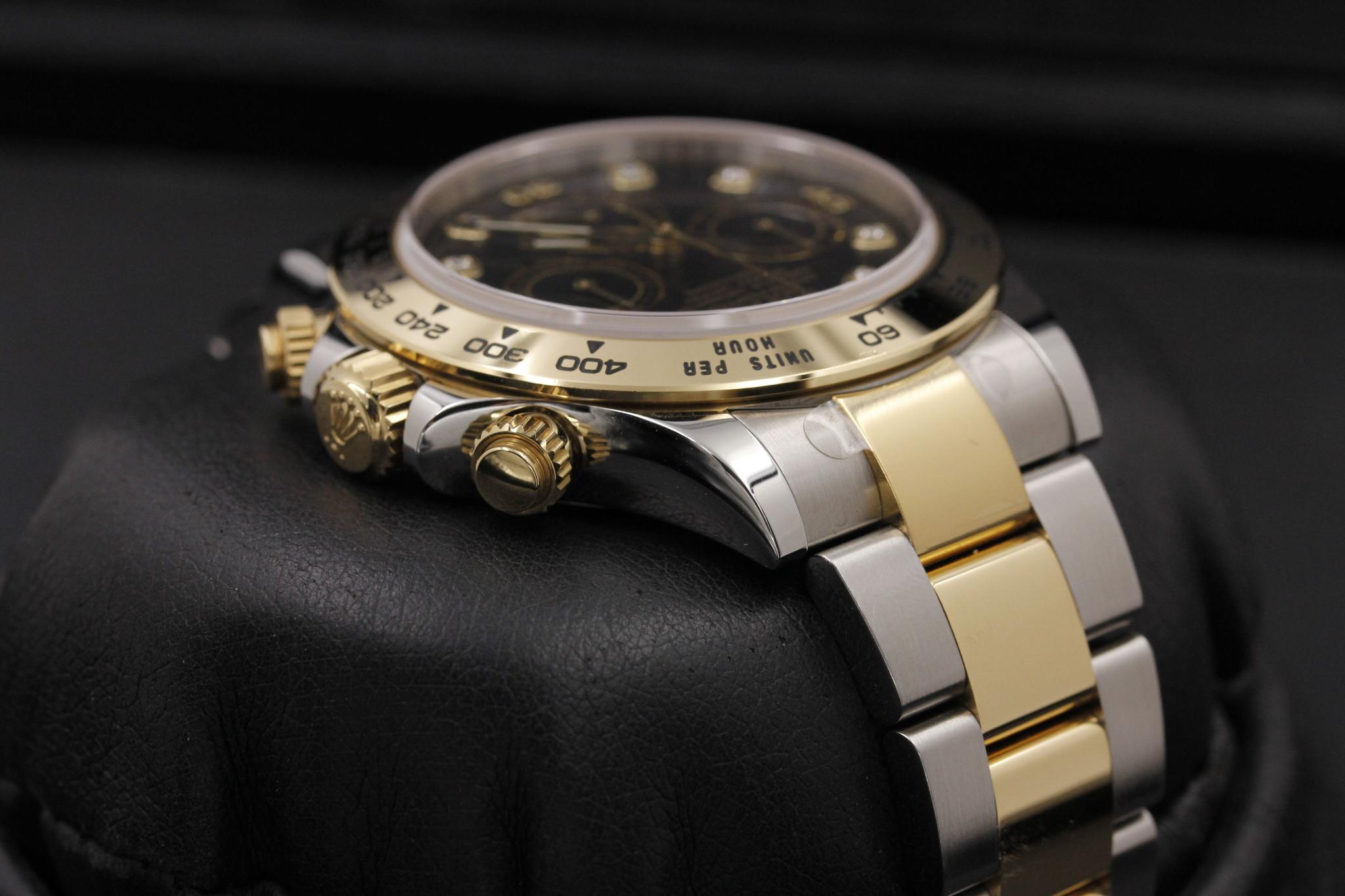 Watch Image 4