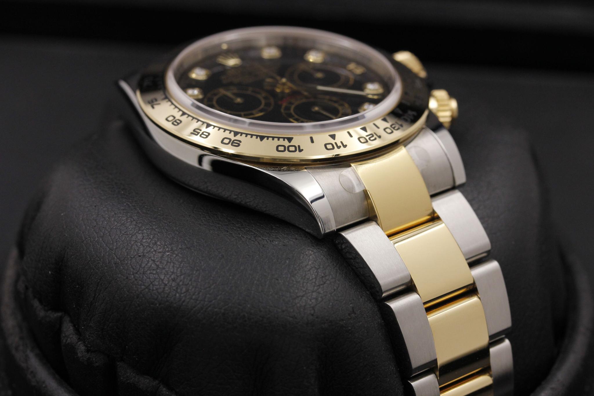 Watch Image 6