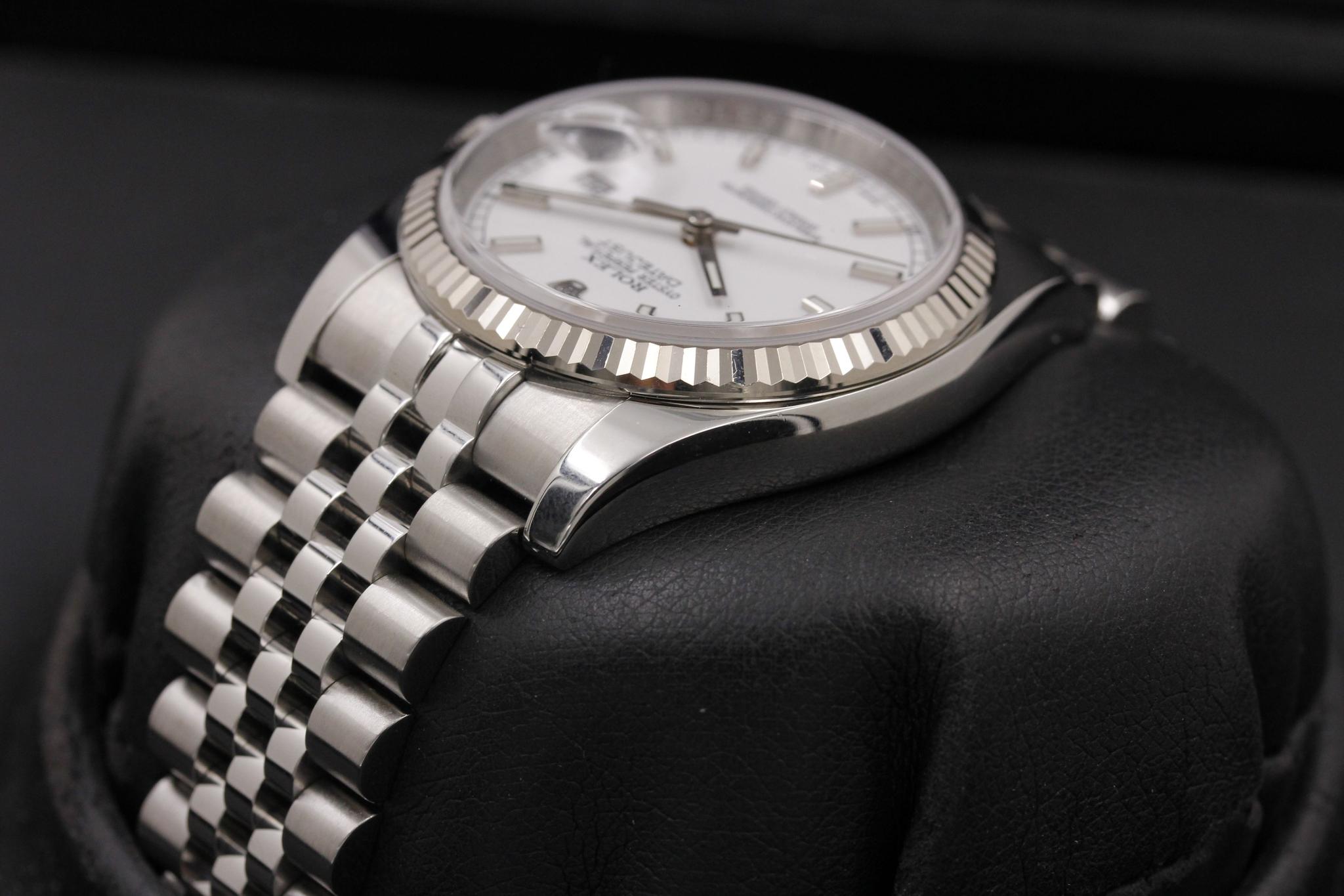 Watch Image 5