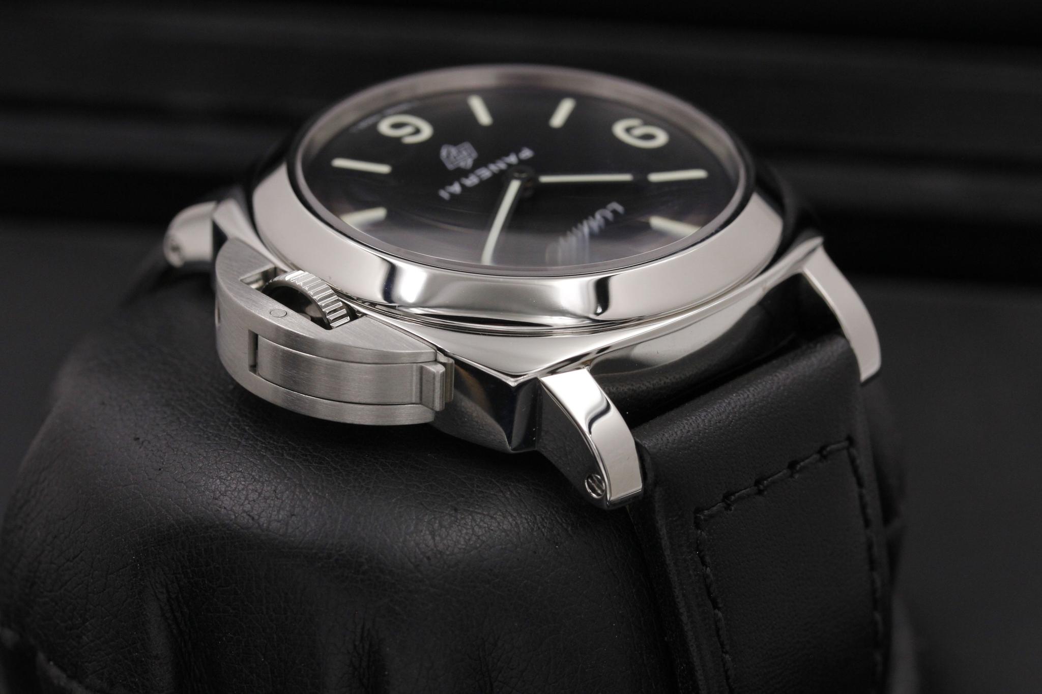 Watch Image 4