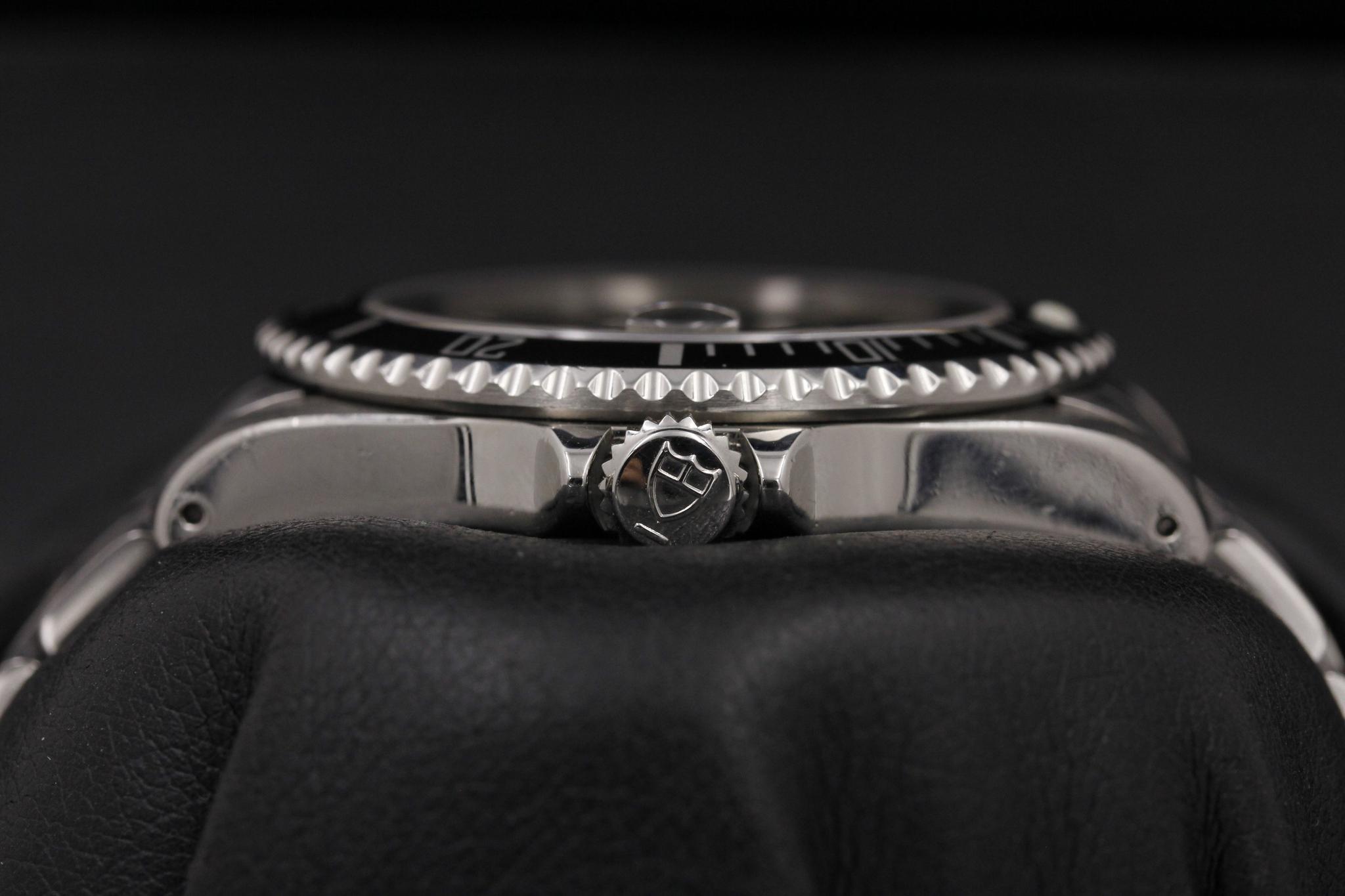 Watch Image 3