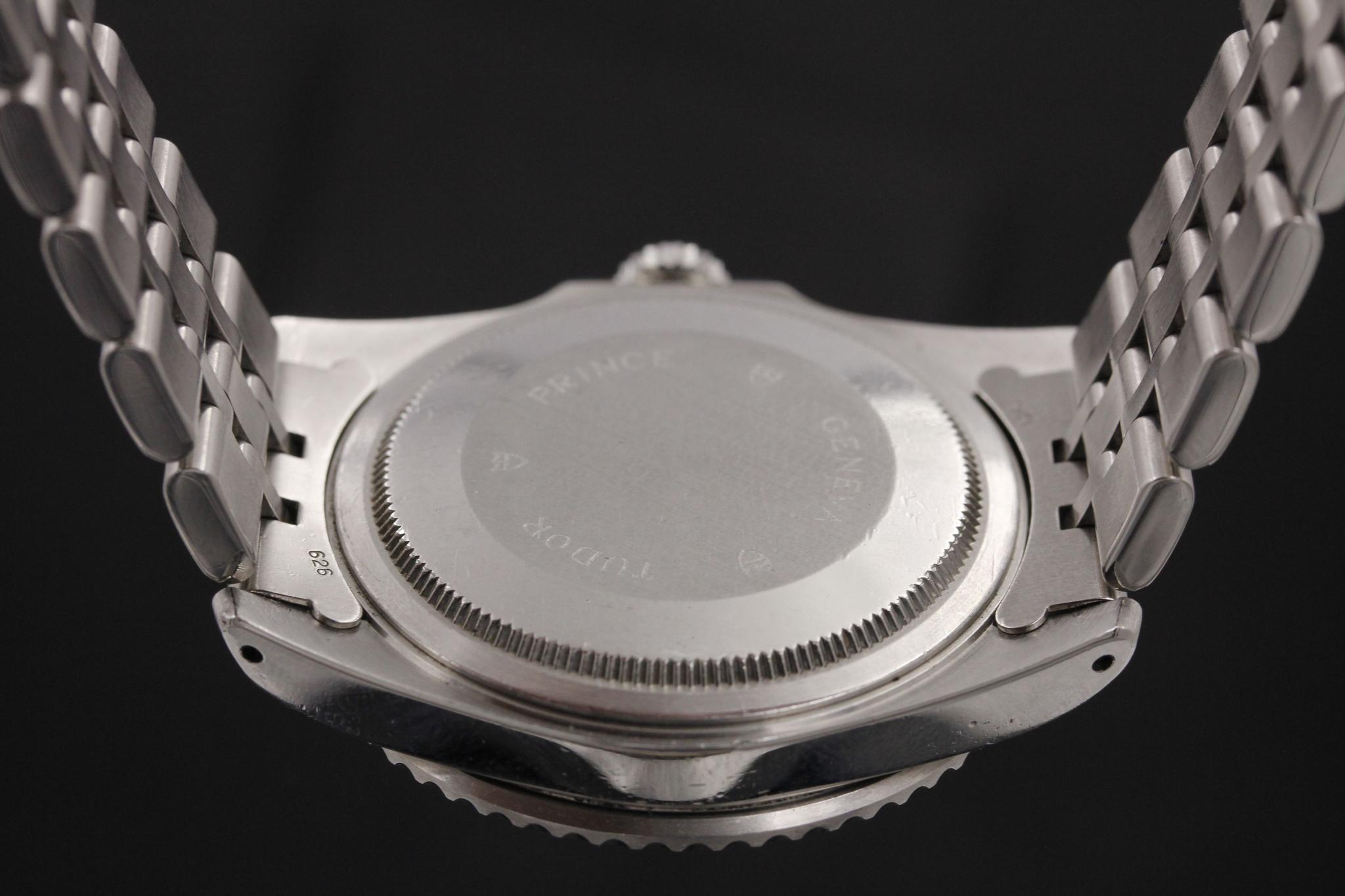 Watch Image 7