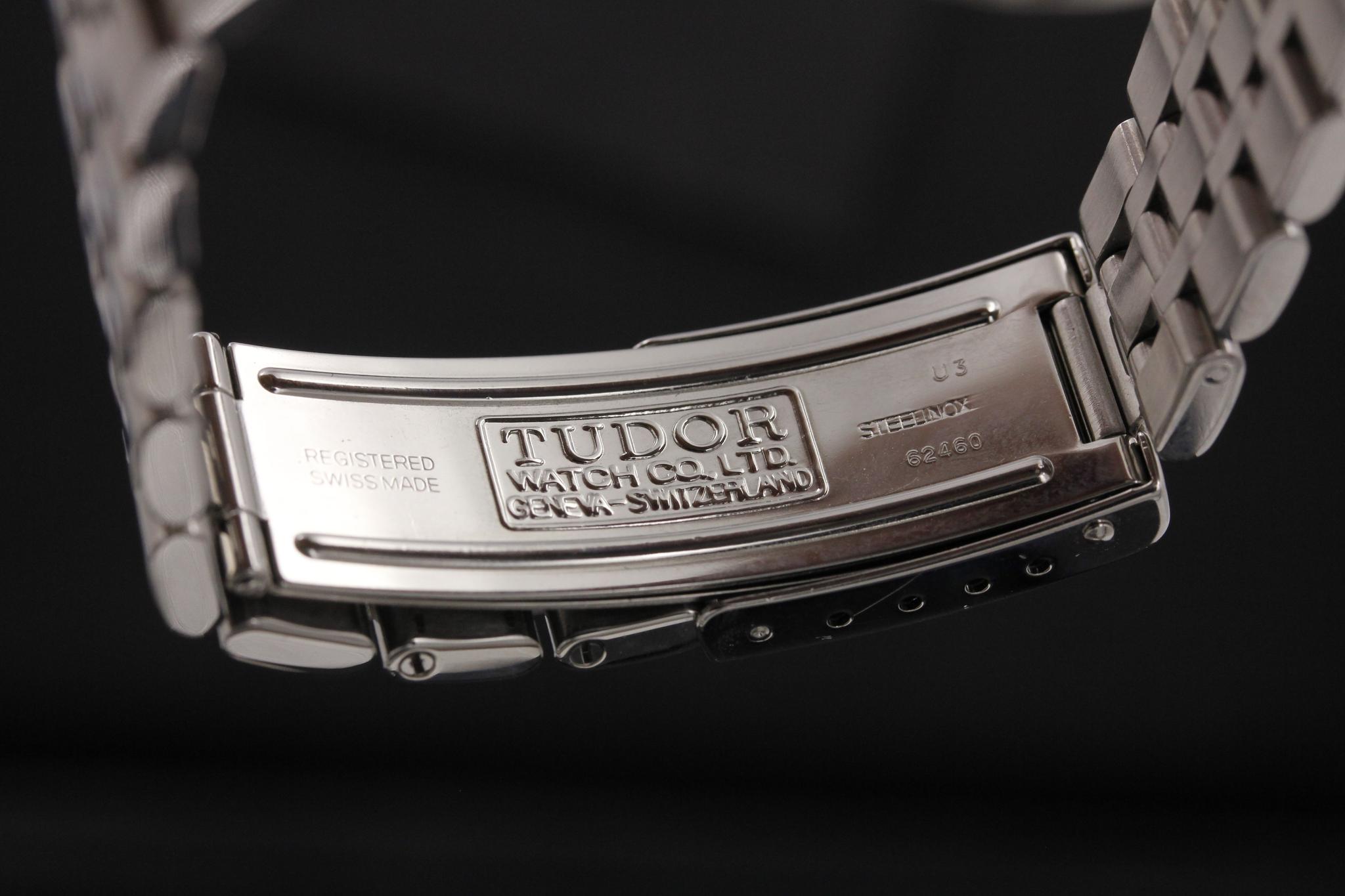 Watch Image 9
