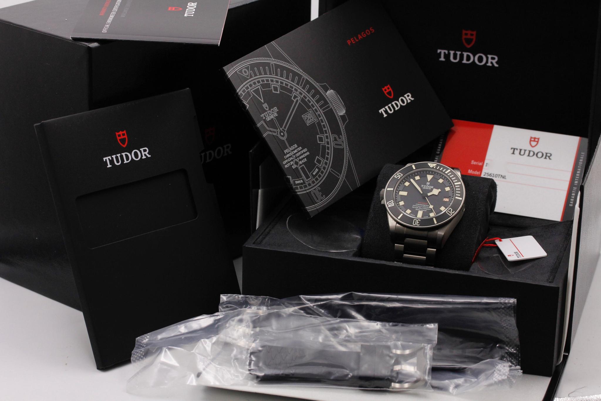 Watch Image 12