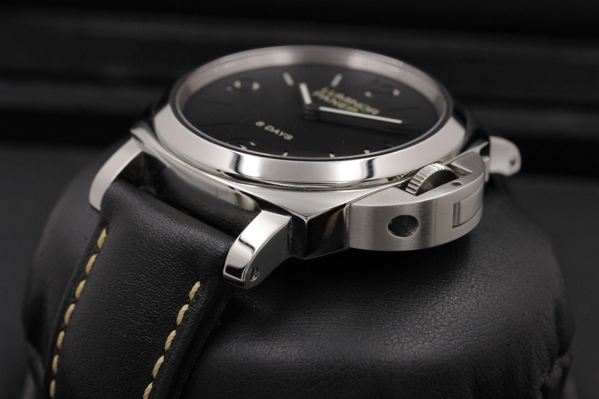 Watch Image 2