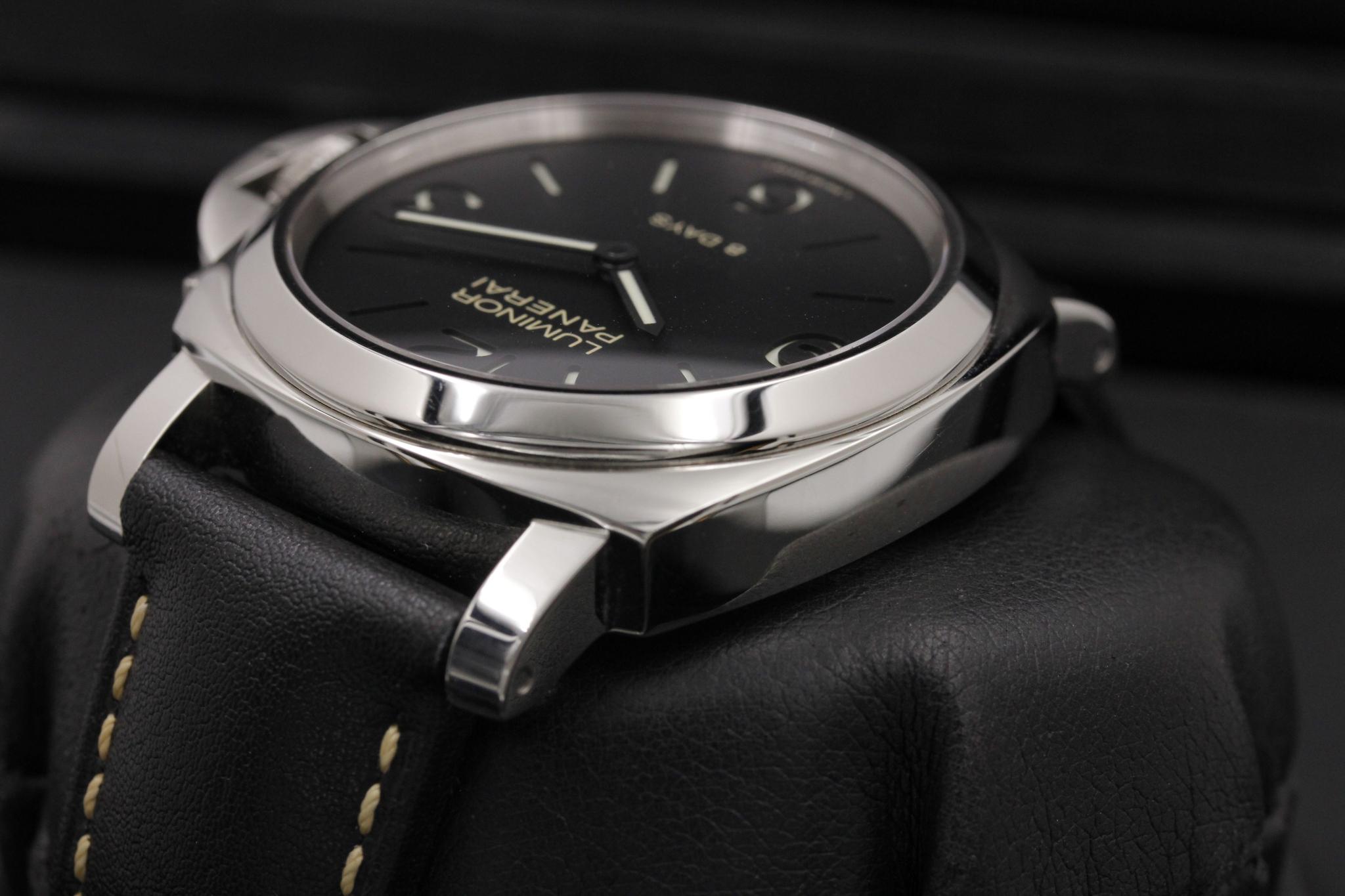 Watch Image 5