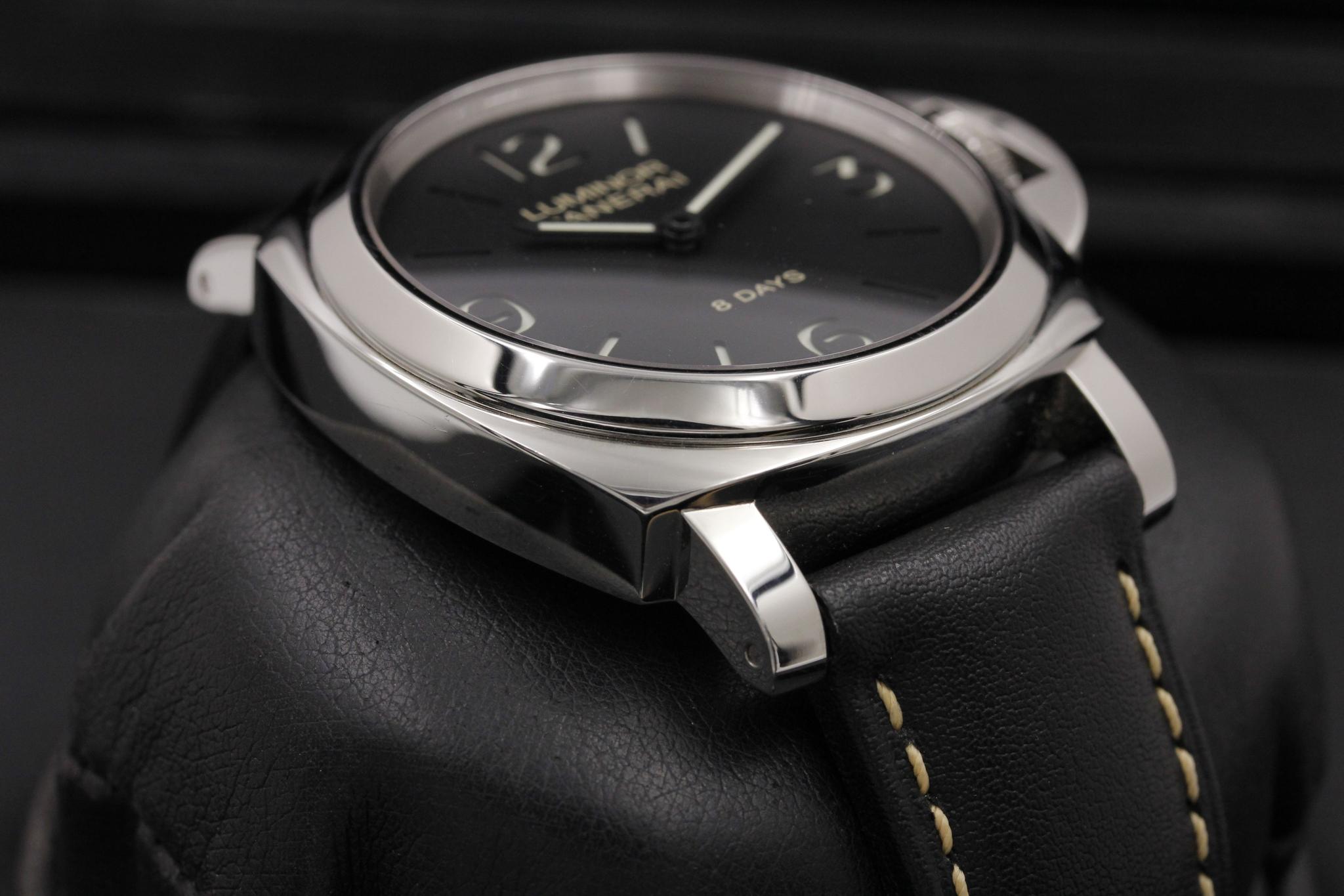 Watch Image 6