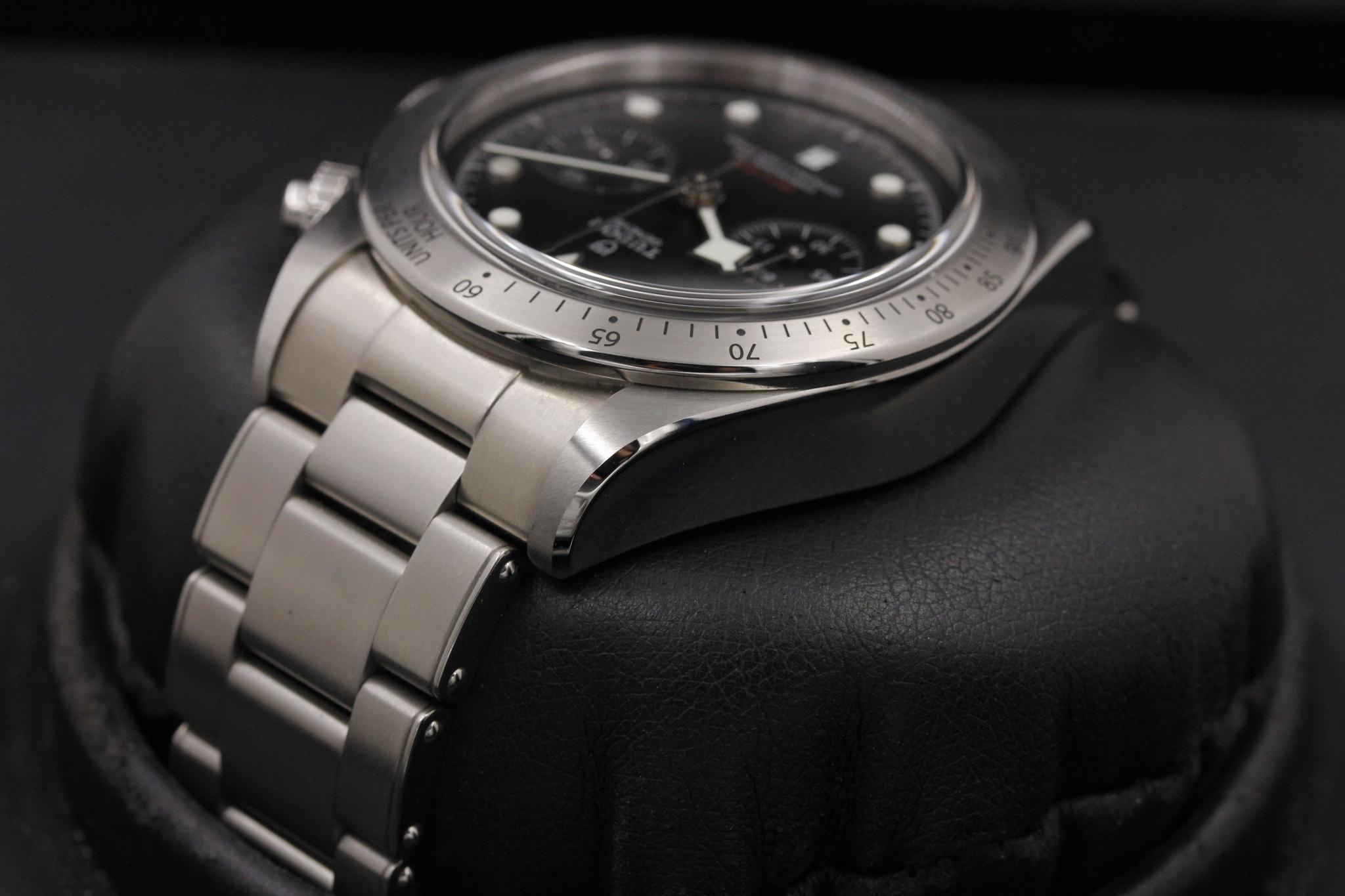 Watch Image 5