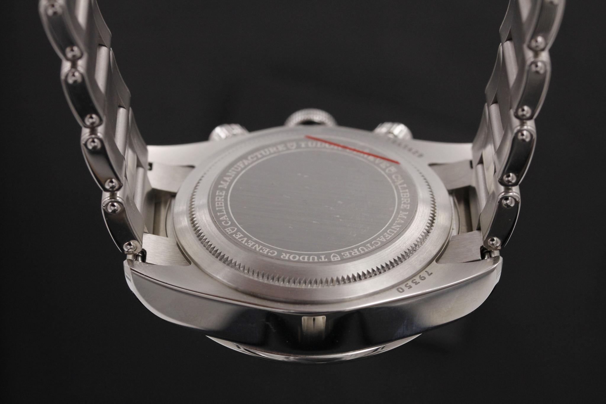Watch Image 7