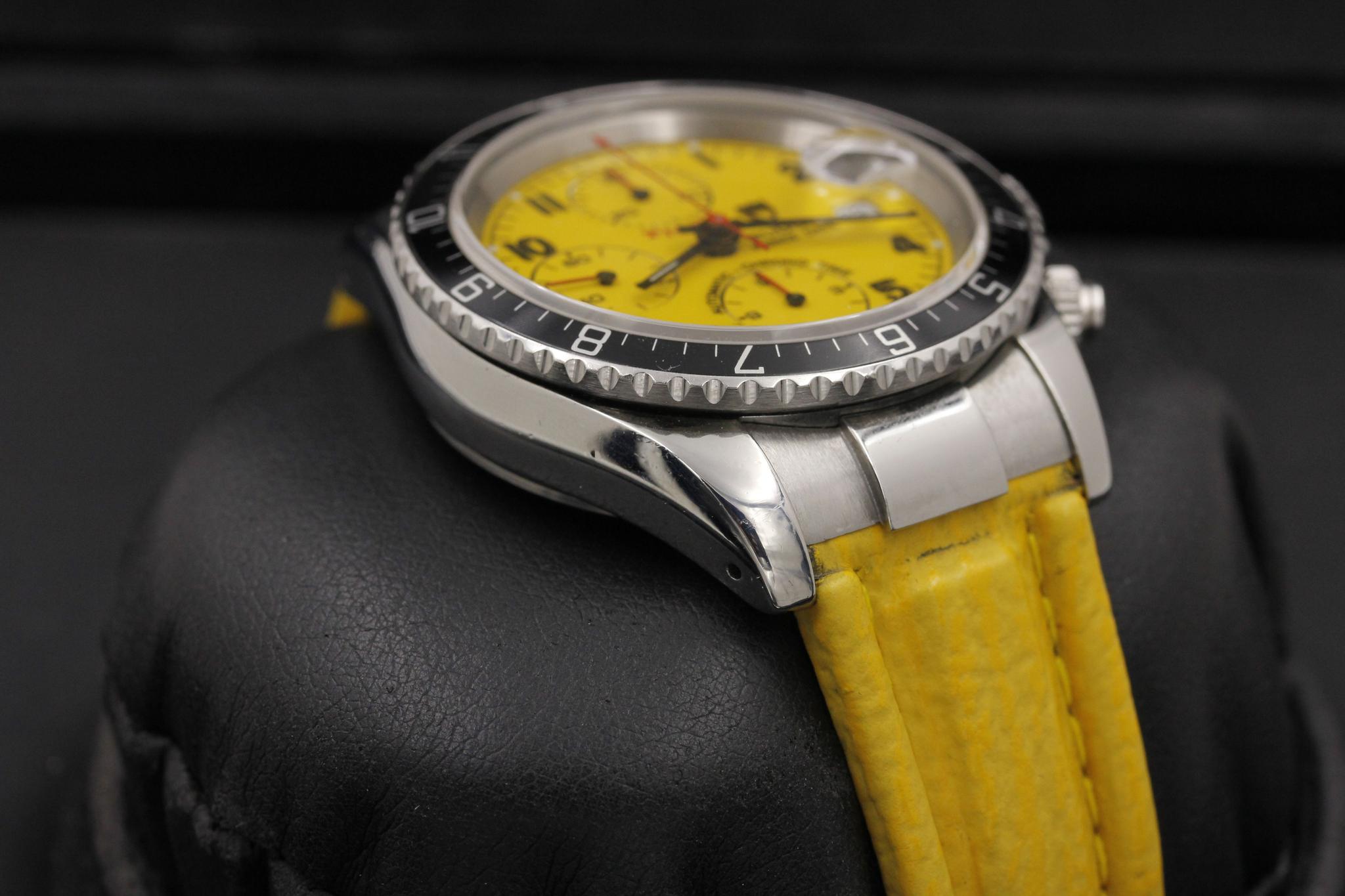 Watch Image 6