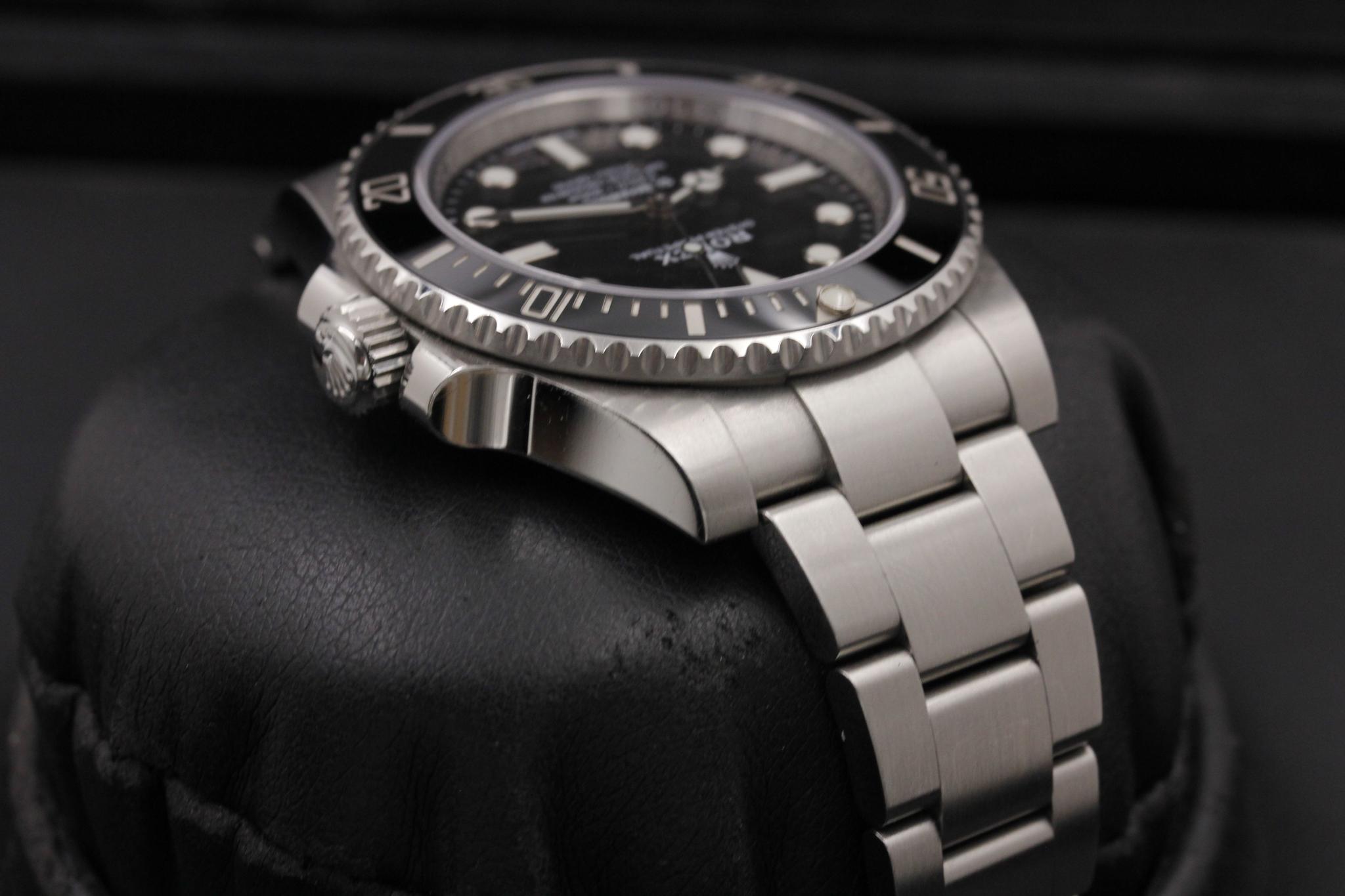 Watch Image 4