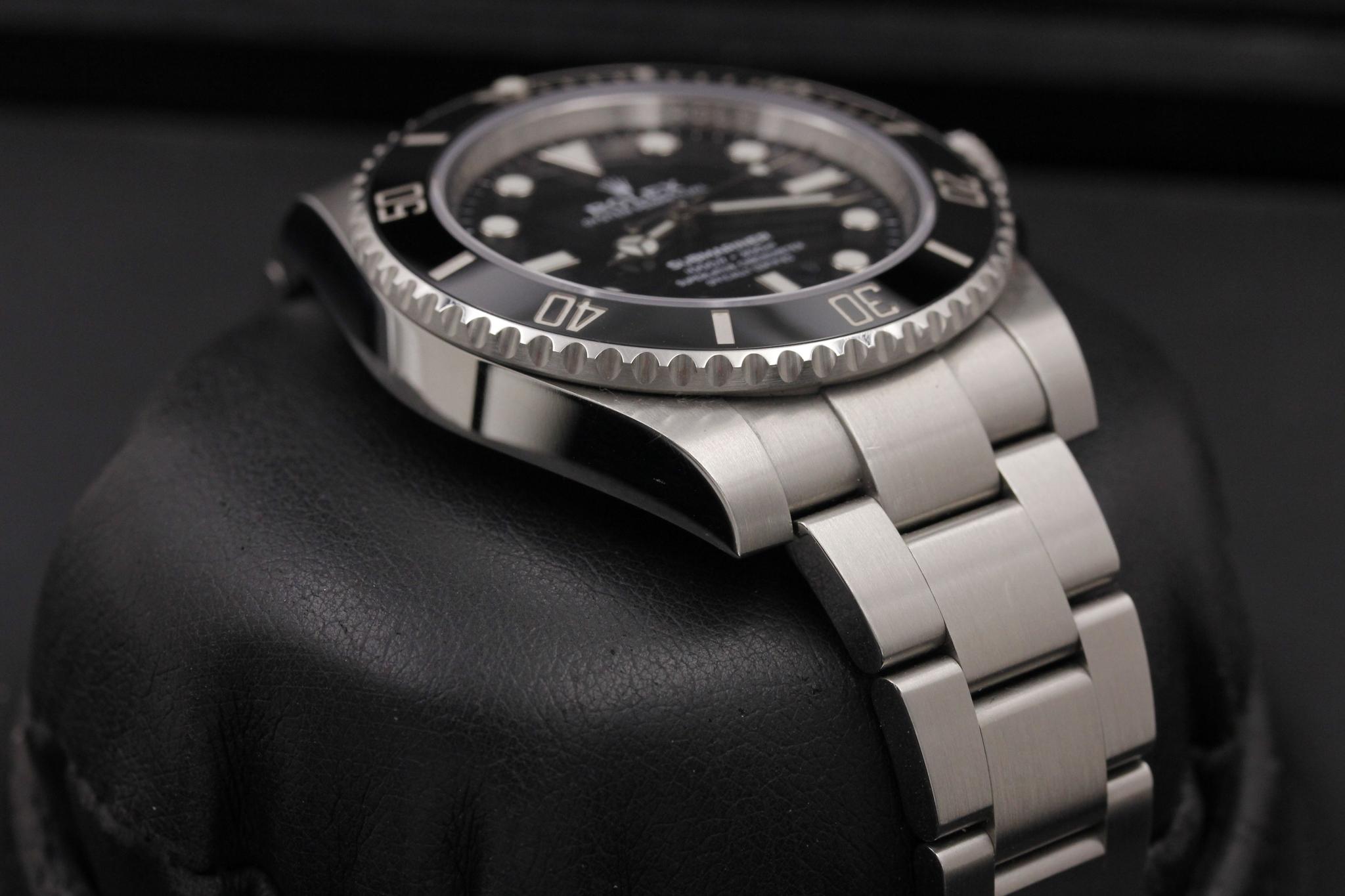 Watch Image 6