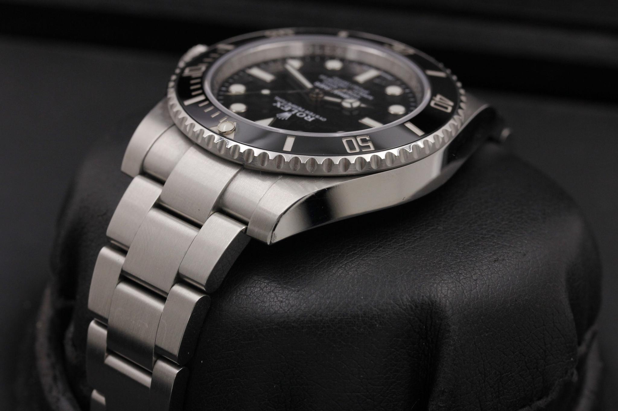 Watch Image 5