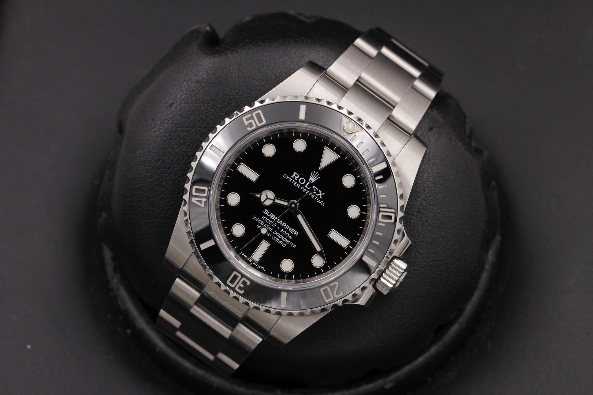 Watch Image 9