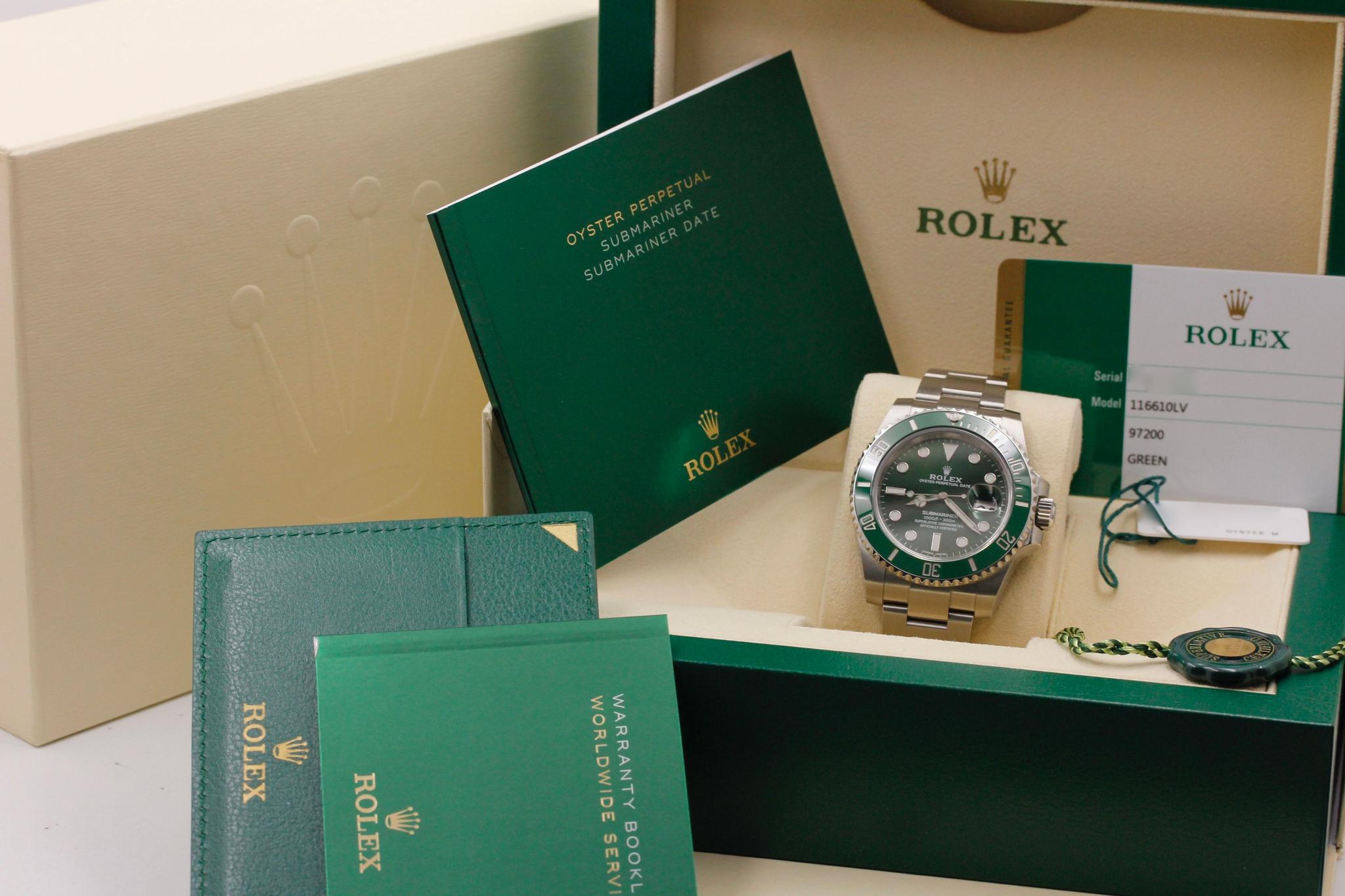 Watch Image 11