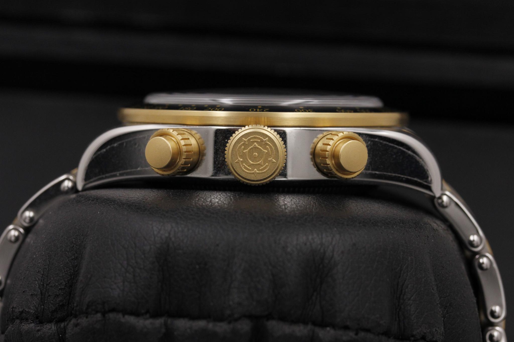 Watch Image 3