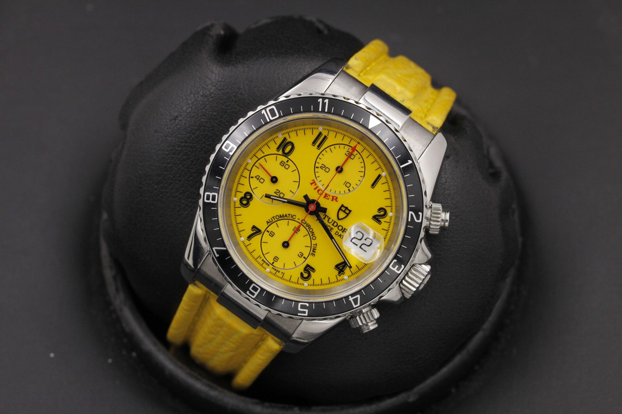 Watch Image 9