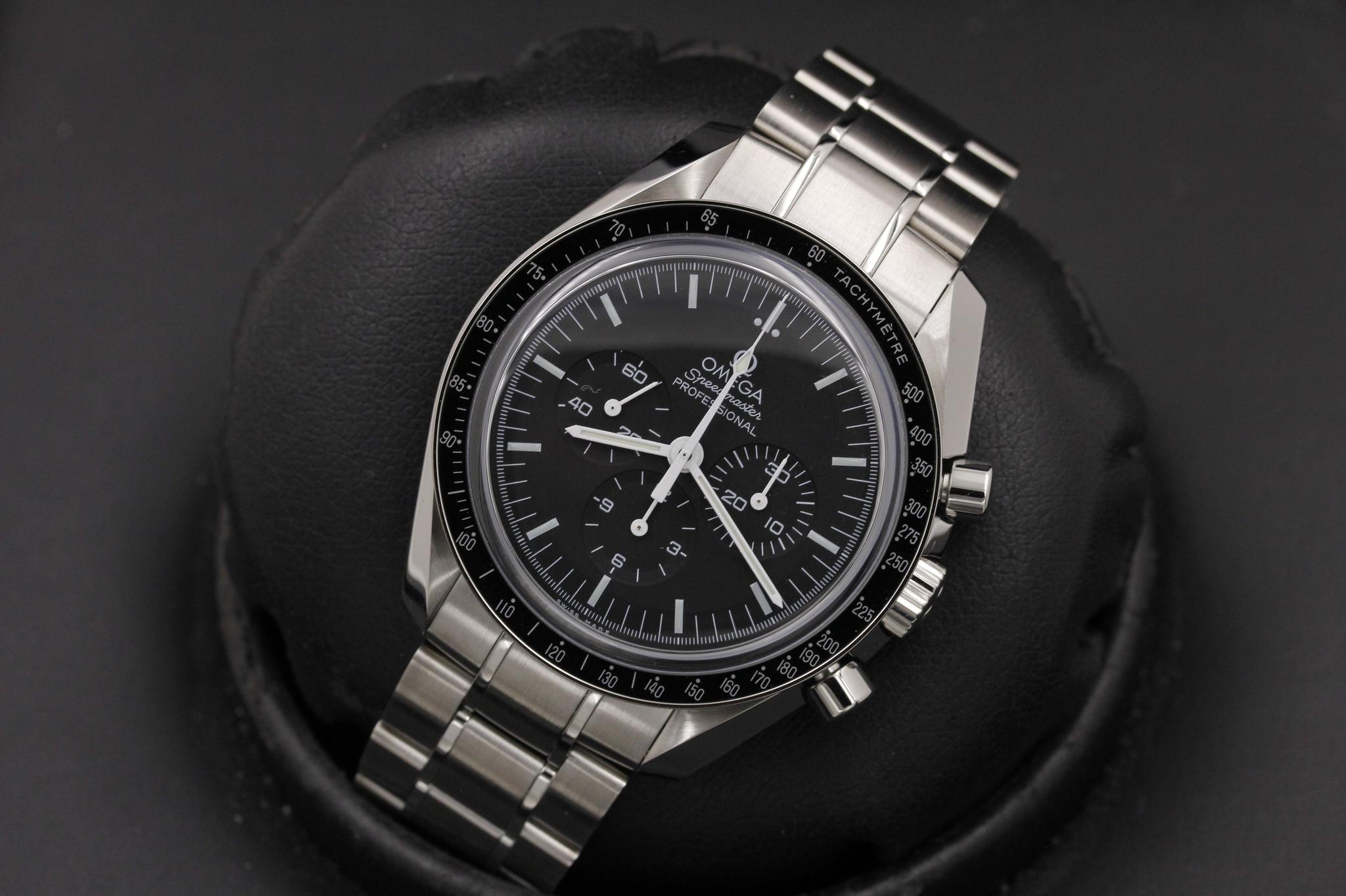 Watch Image 9