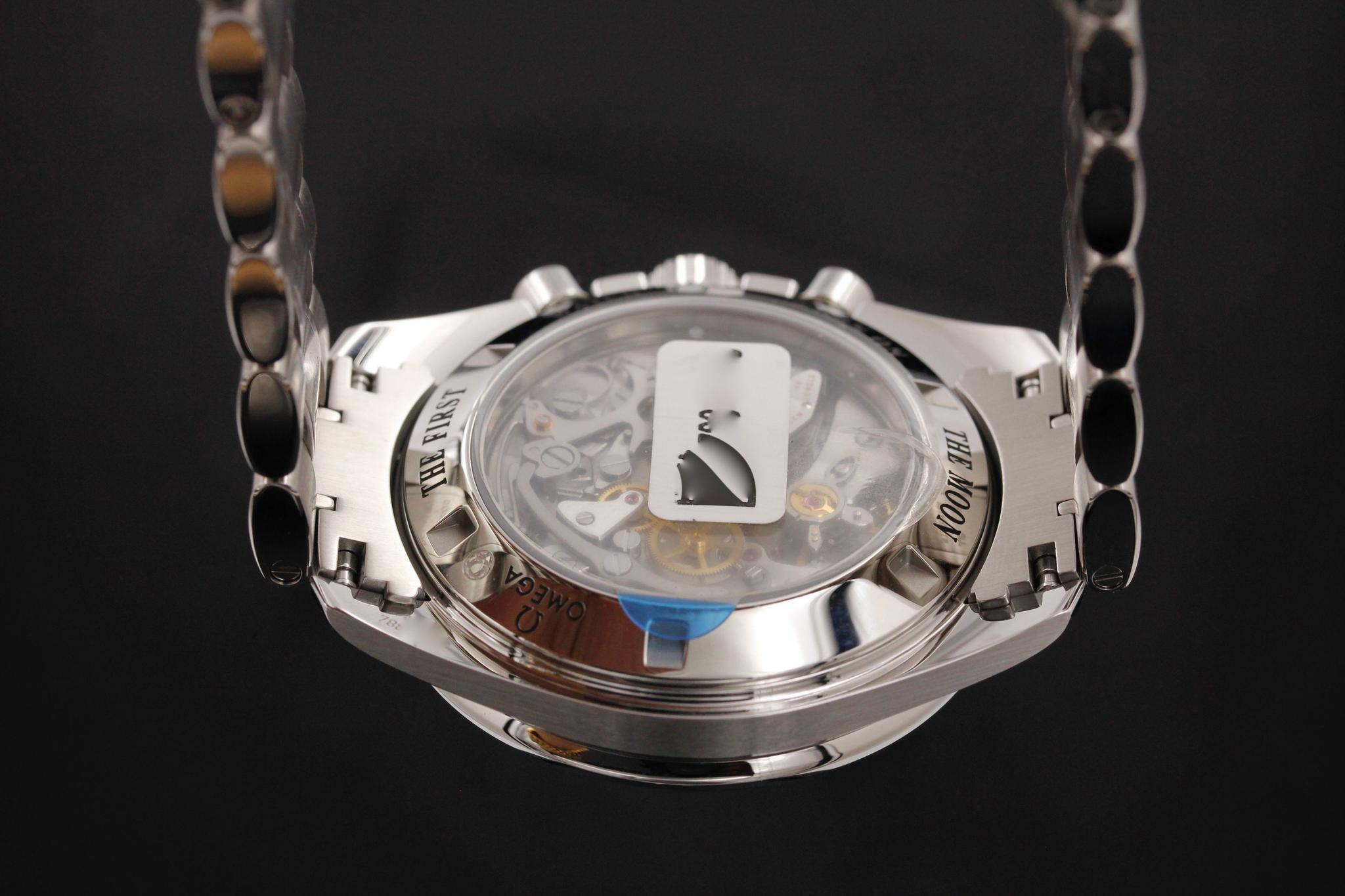 Watch Image 7