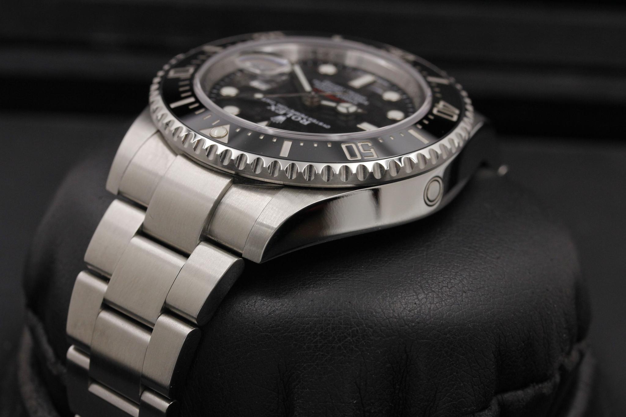 Watch Image 5