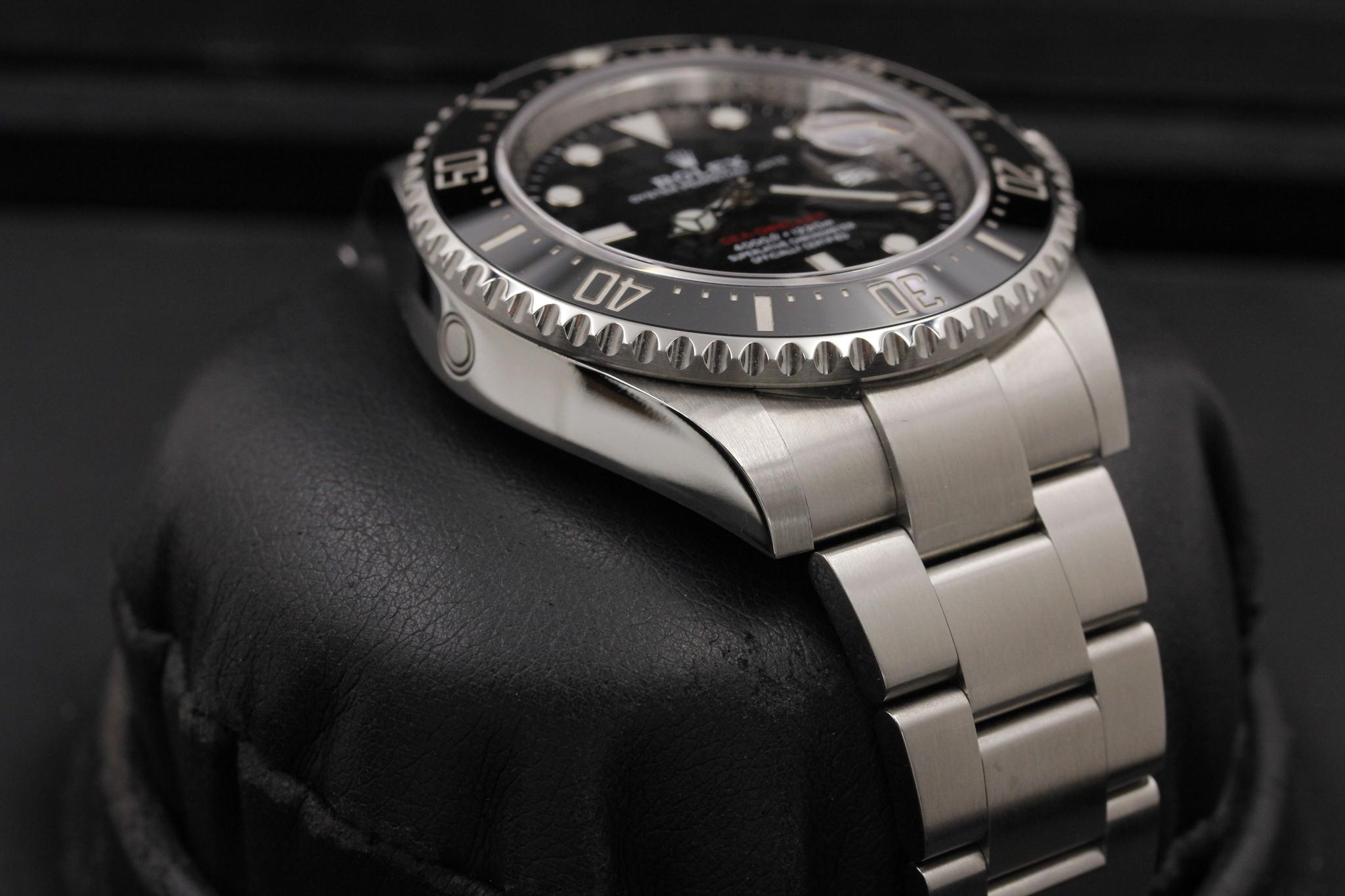 Watch Image 6