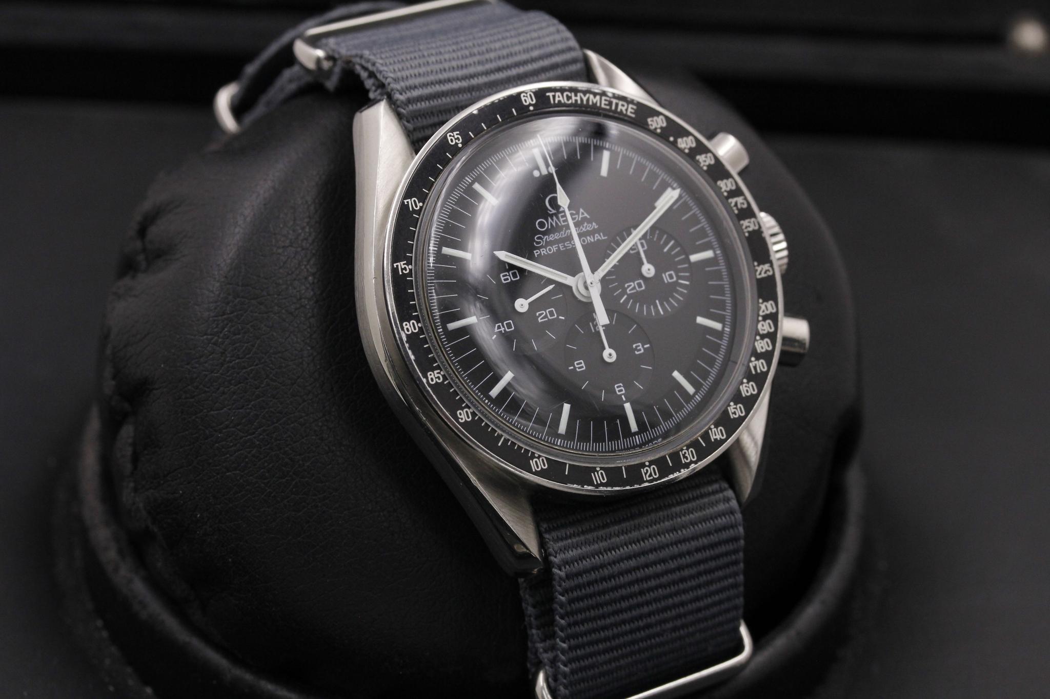 Watch Image 13