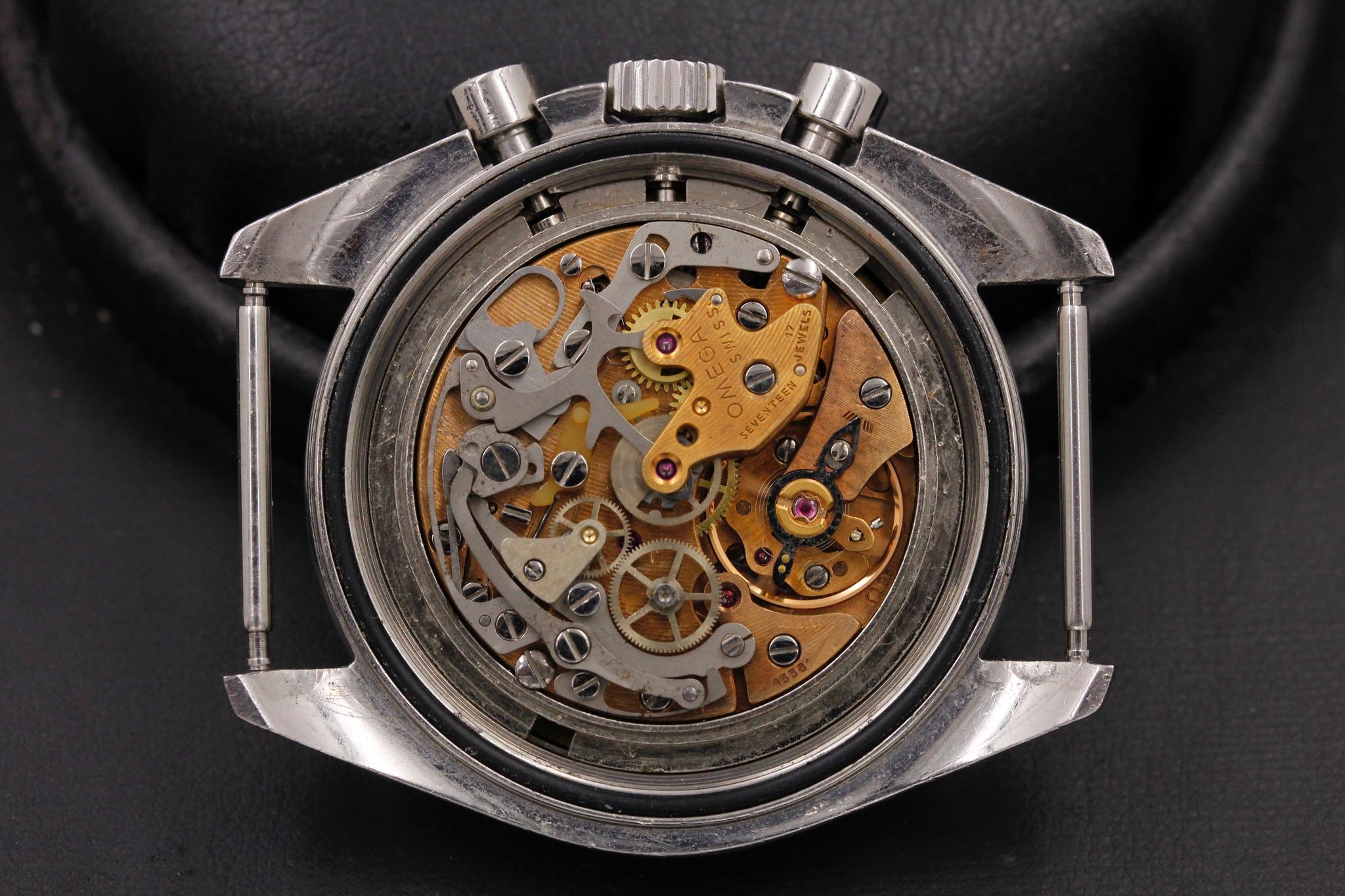 Watch Image 10