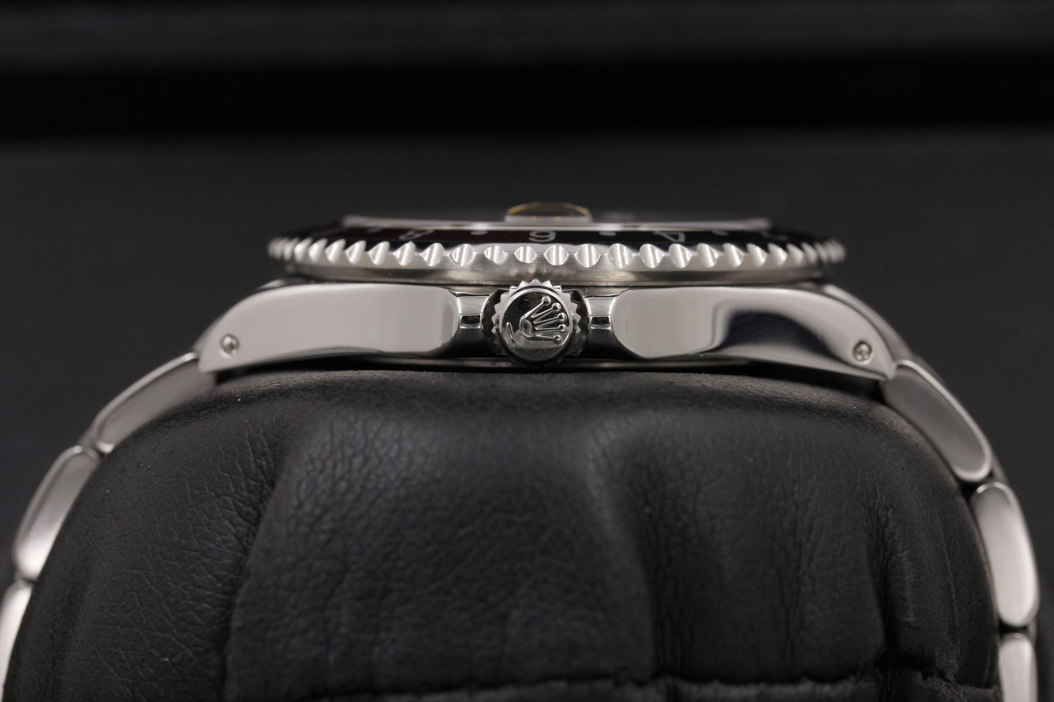 Watch Image 3