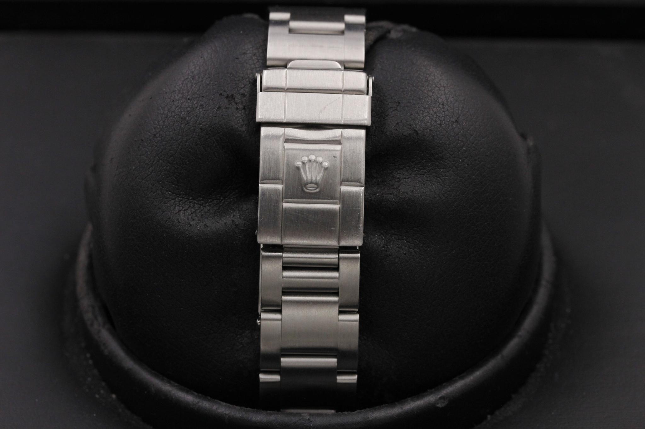 Watch Image 9