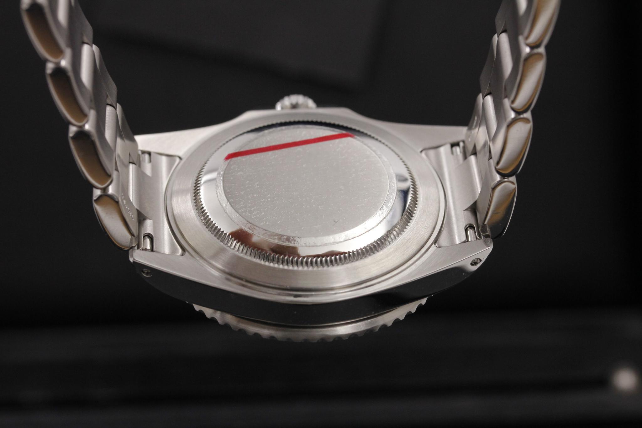 Watch Image 7