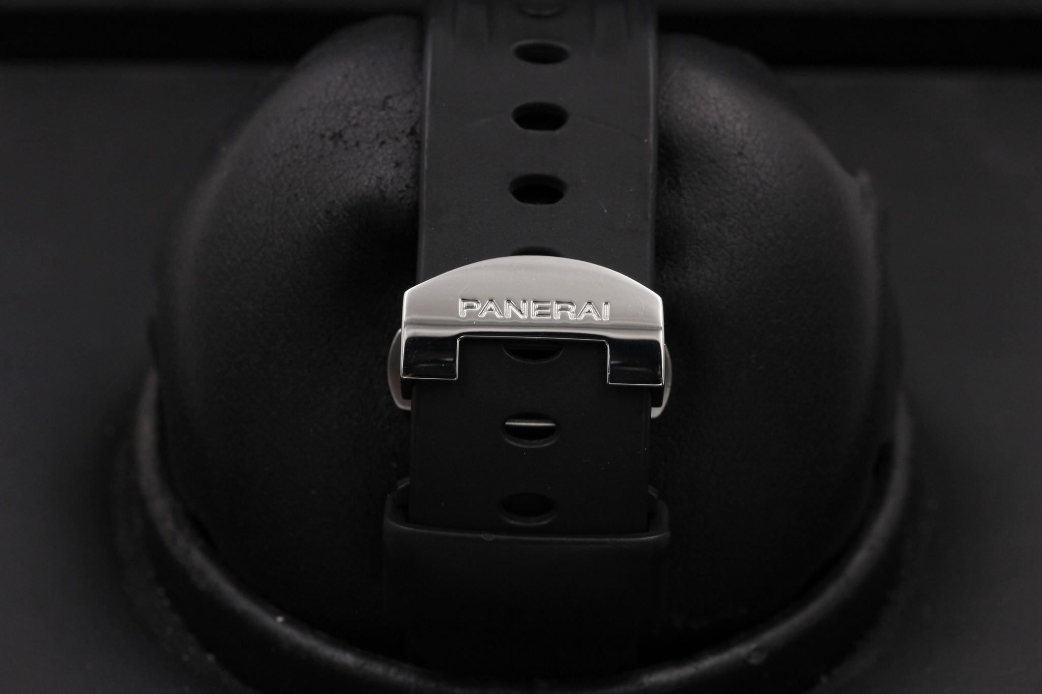 Watch Image 8