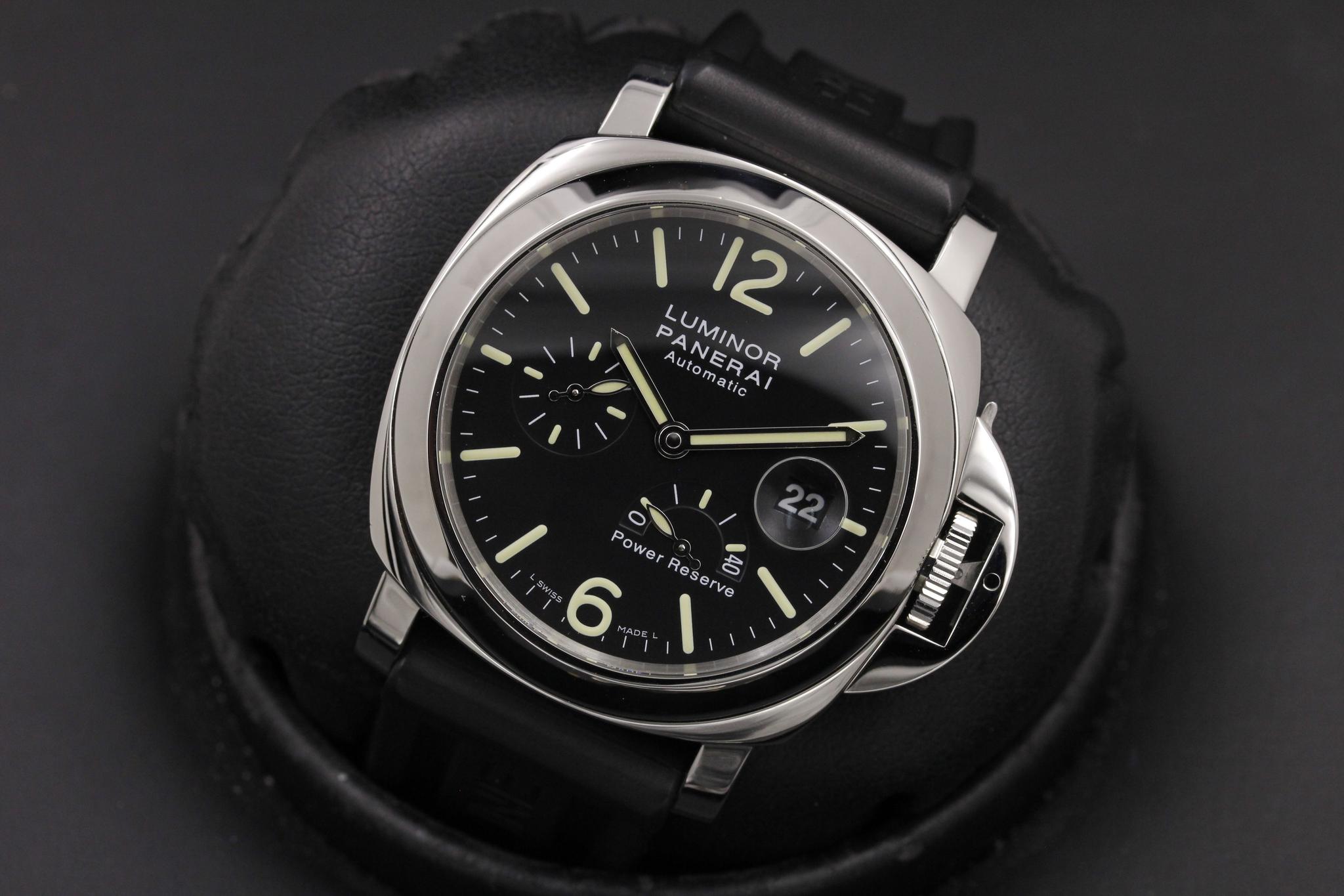 Watch Image 9