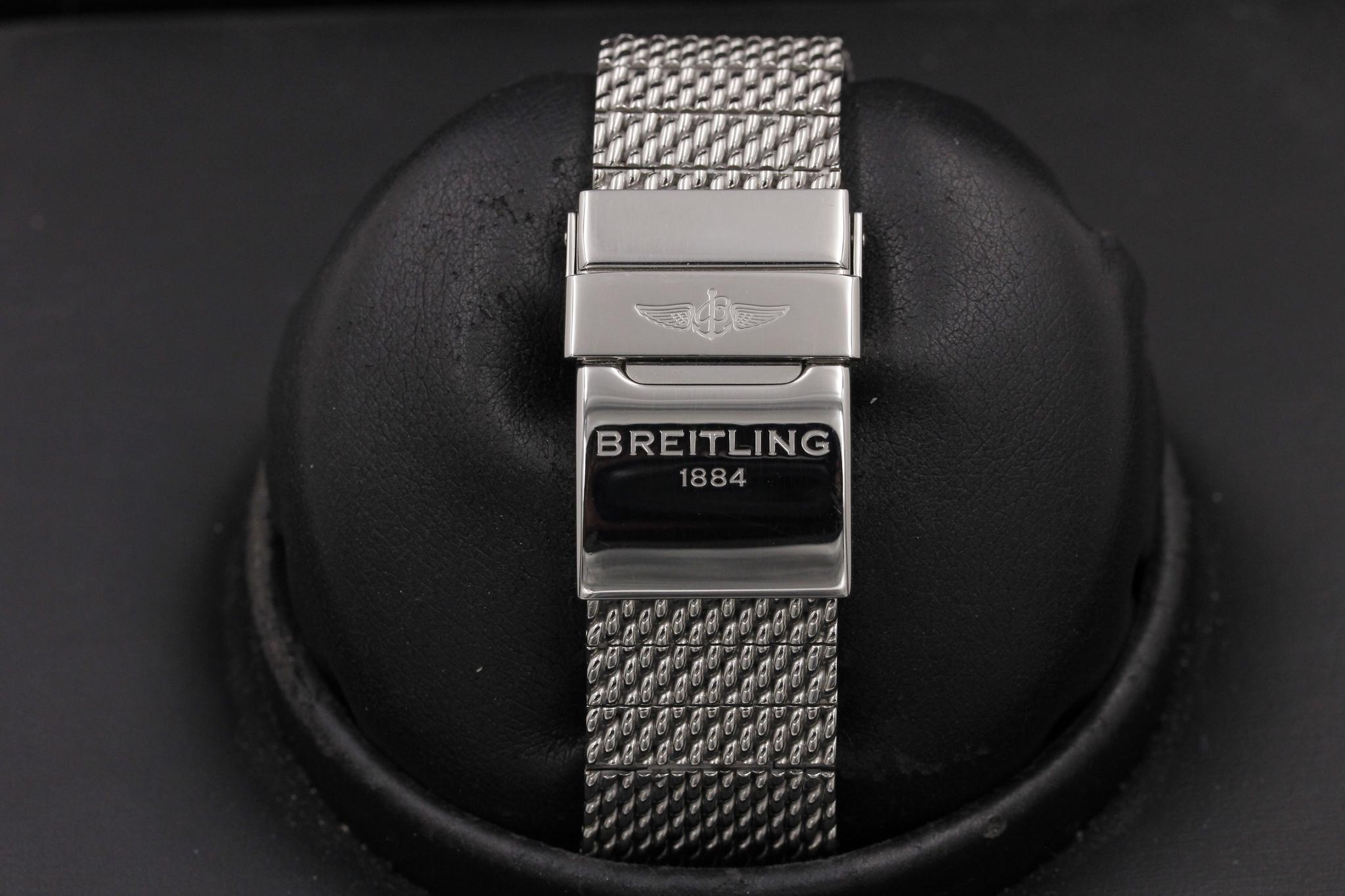 Watch Image 8