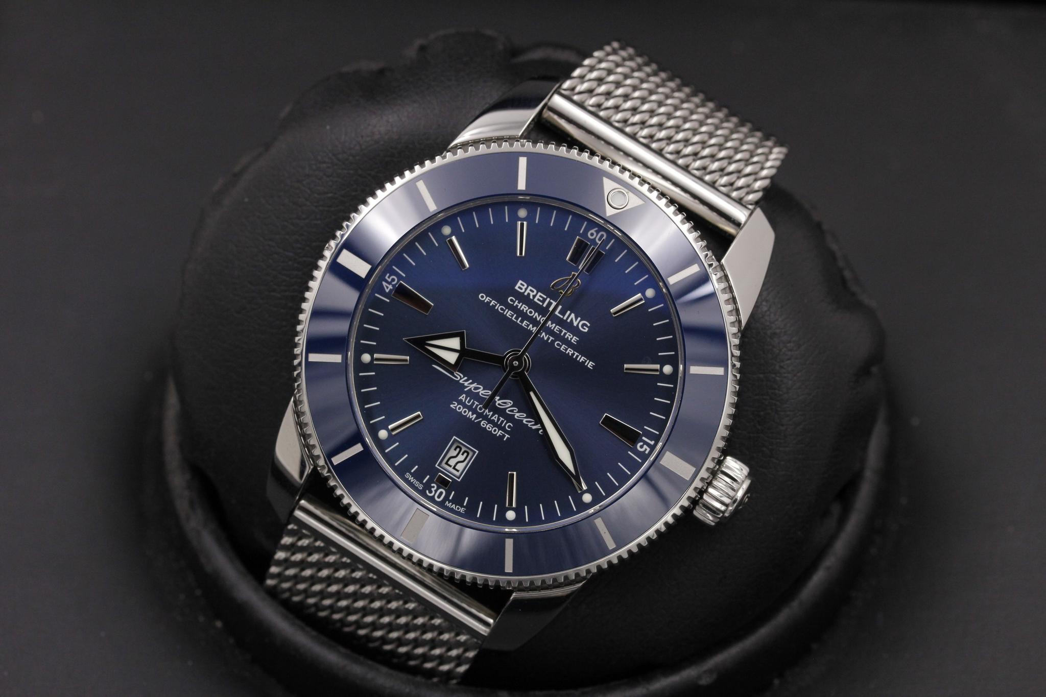 Watch Image 9