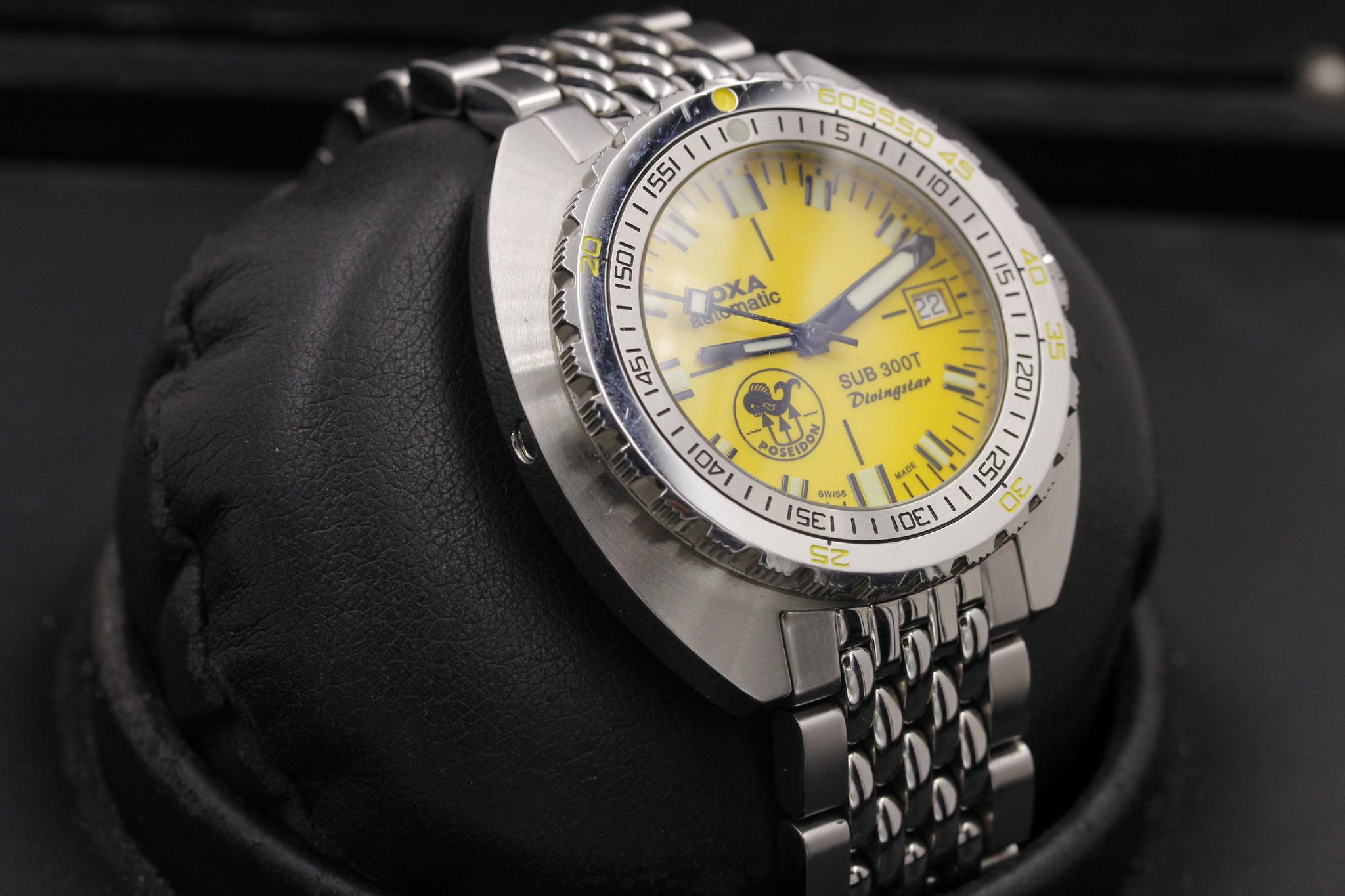 Watch Image 10