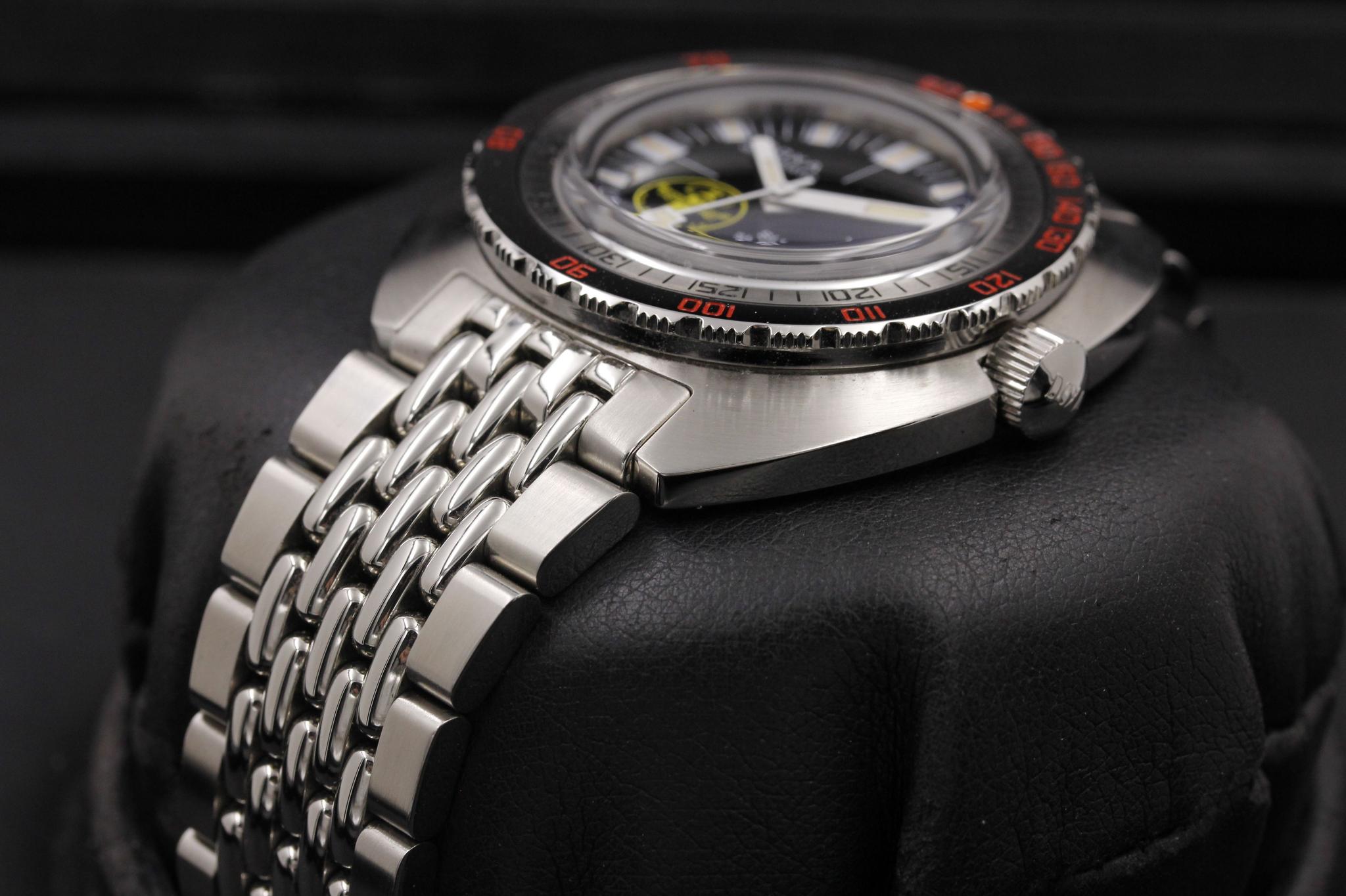 Watch Image 2