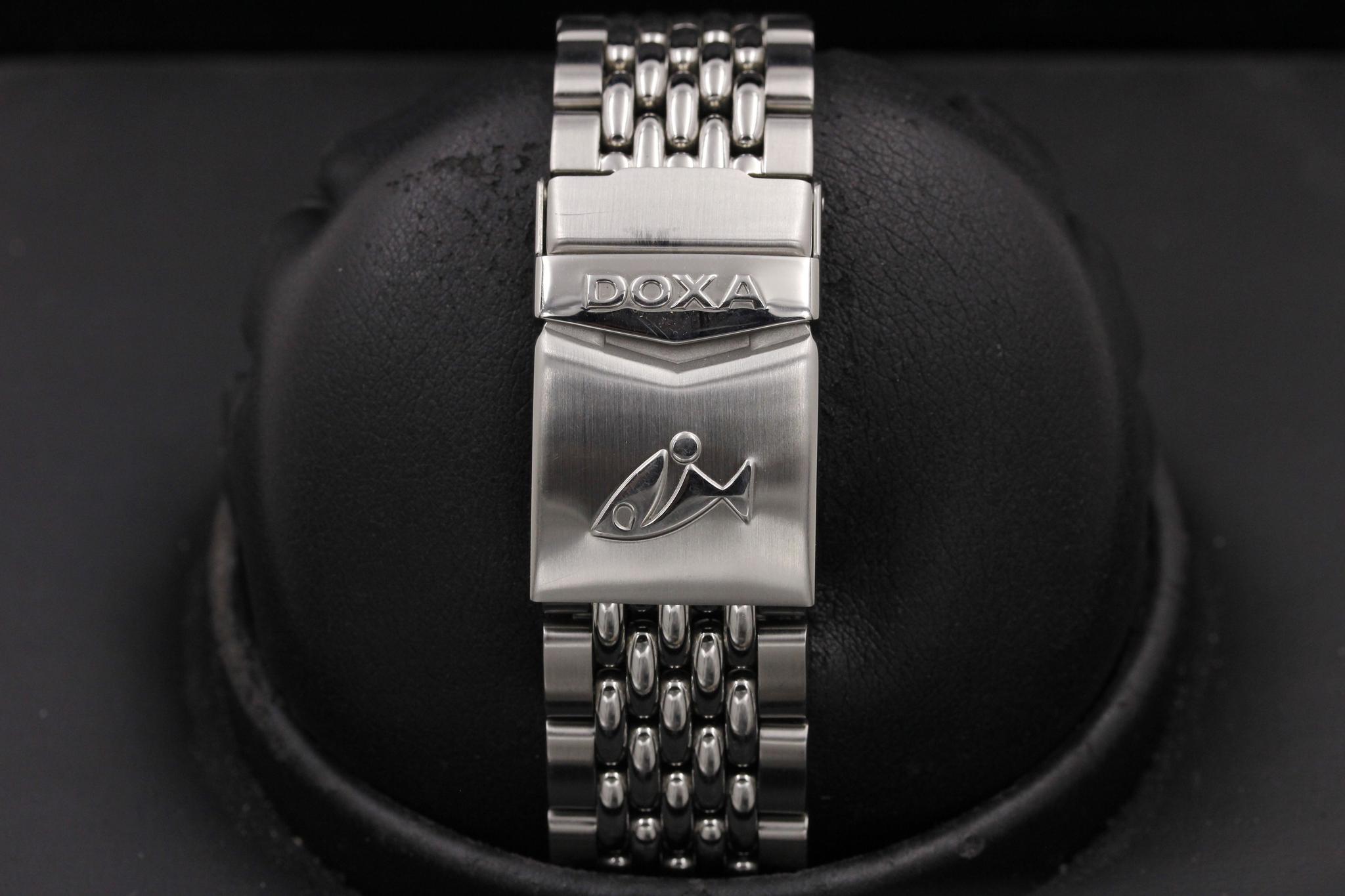 Watch Image 8