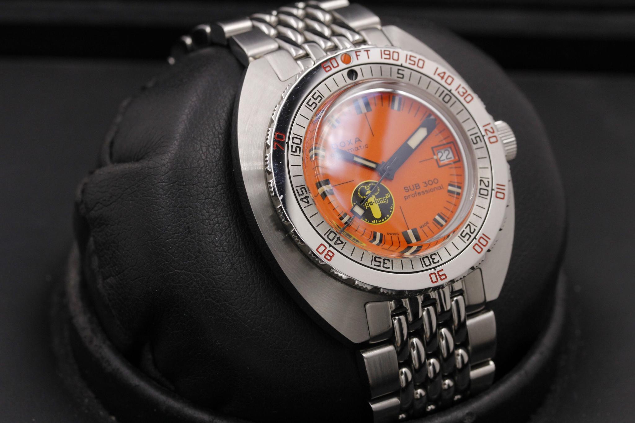 Watch Image 10