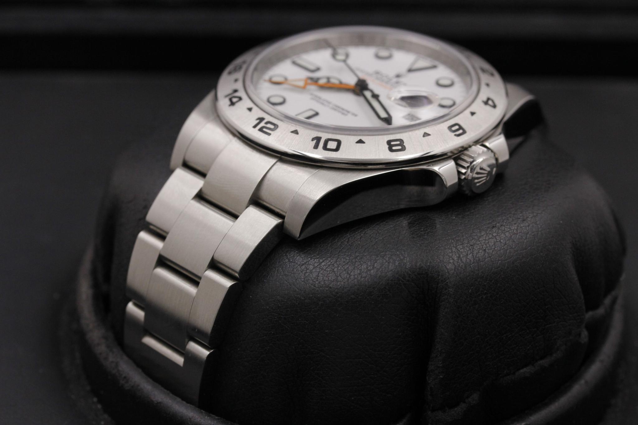 Watch Image 2