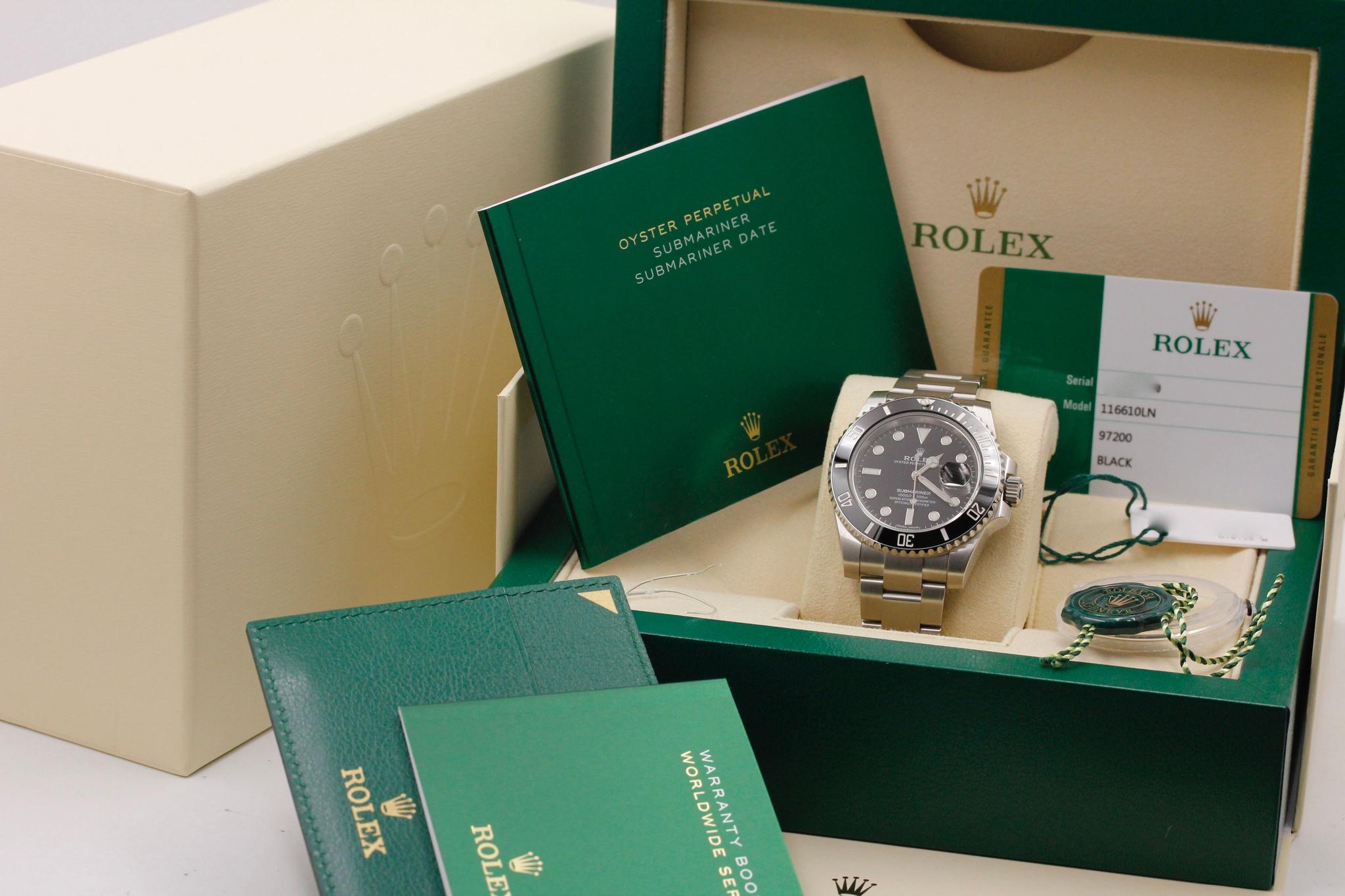 Watch Image 11